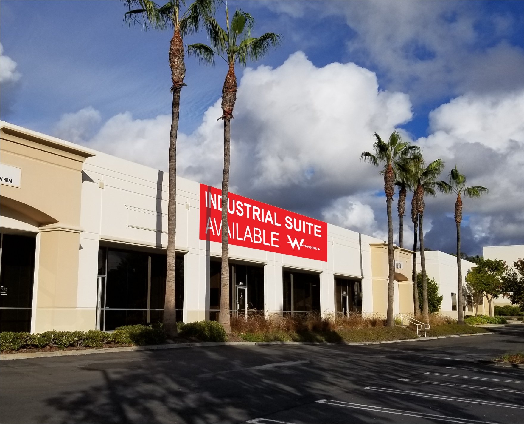 1,815 sf to 3,630 sf Industrial Unit For Lease in San Clemente