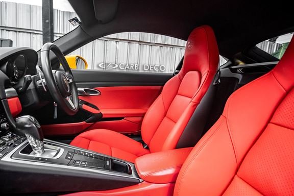 Cayman 718 Red Leather Seats Interior Conversion