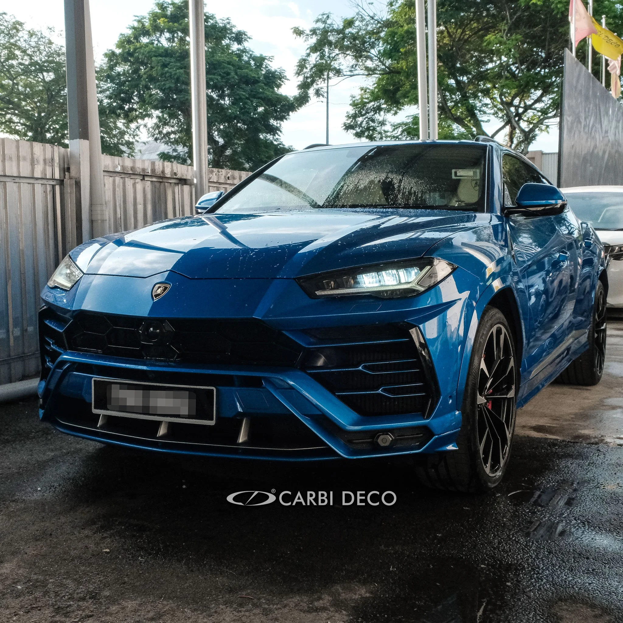 Lamborghini Urus Interior Convert Facelift Performante Black Yellow (5).jpg
