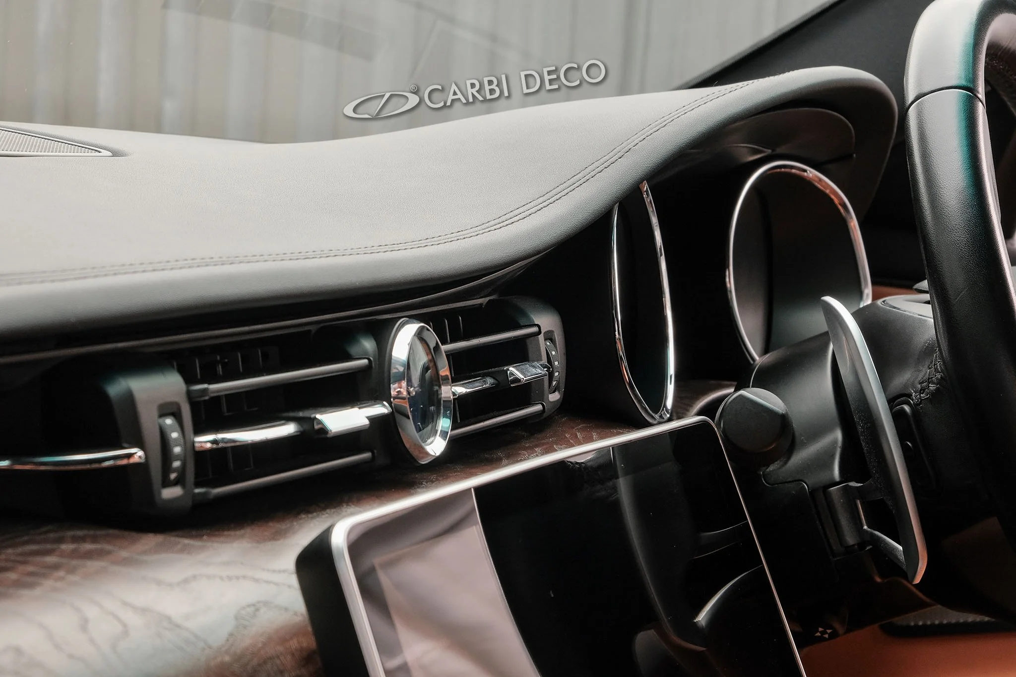 Maserati Quattroporte GTS Leather Seats Brown Interior Dashboard Leather Repair (13).jpg