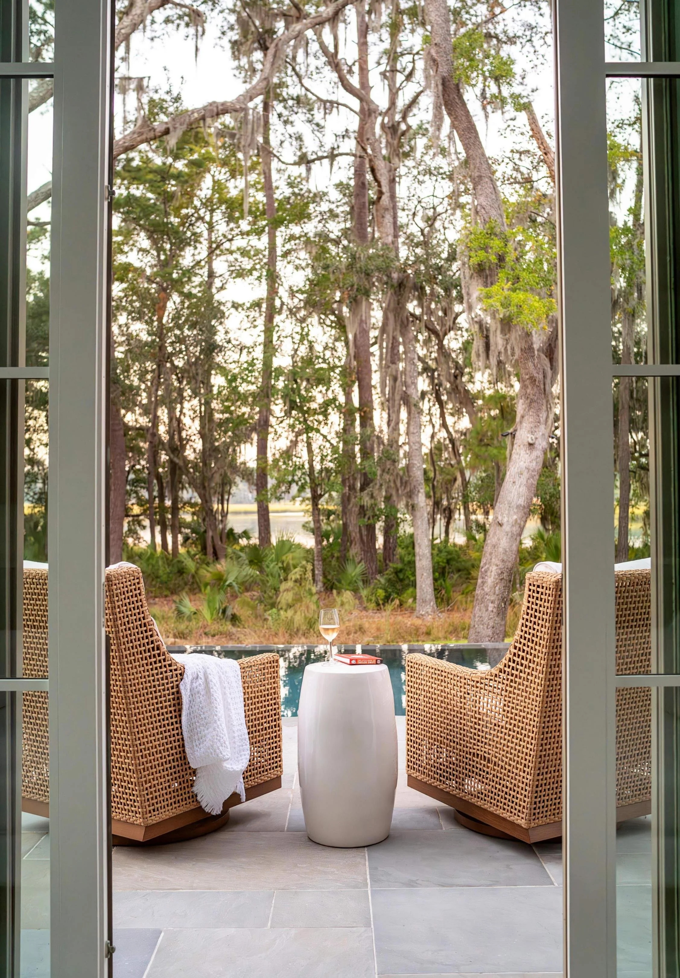 23 - Pool Cabana.JPG