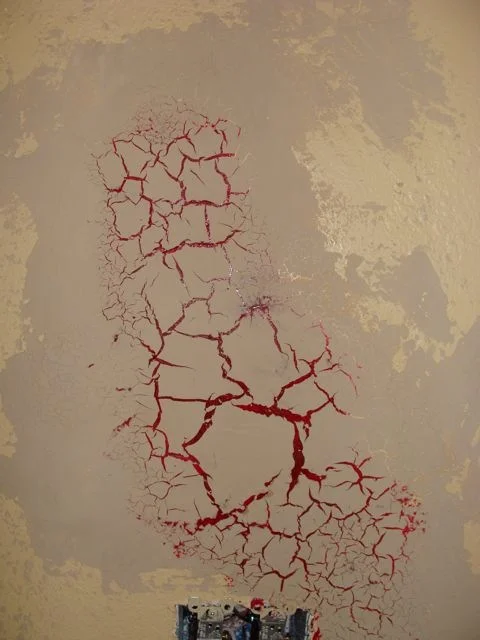 This is what it looks like after the venetian plaster dried before the final glaze.