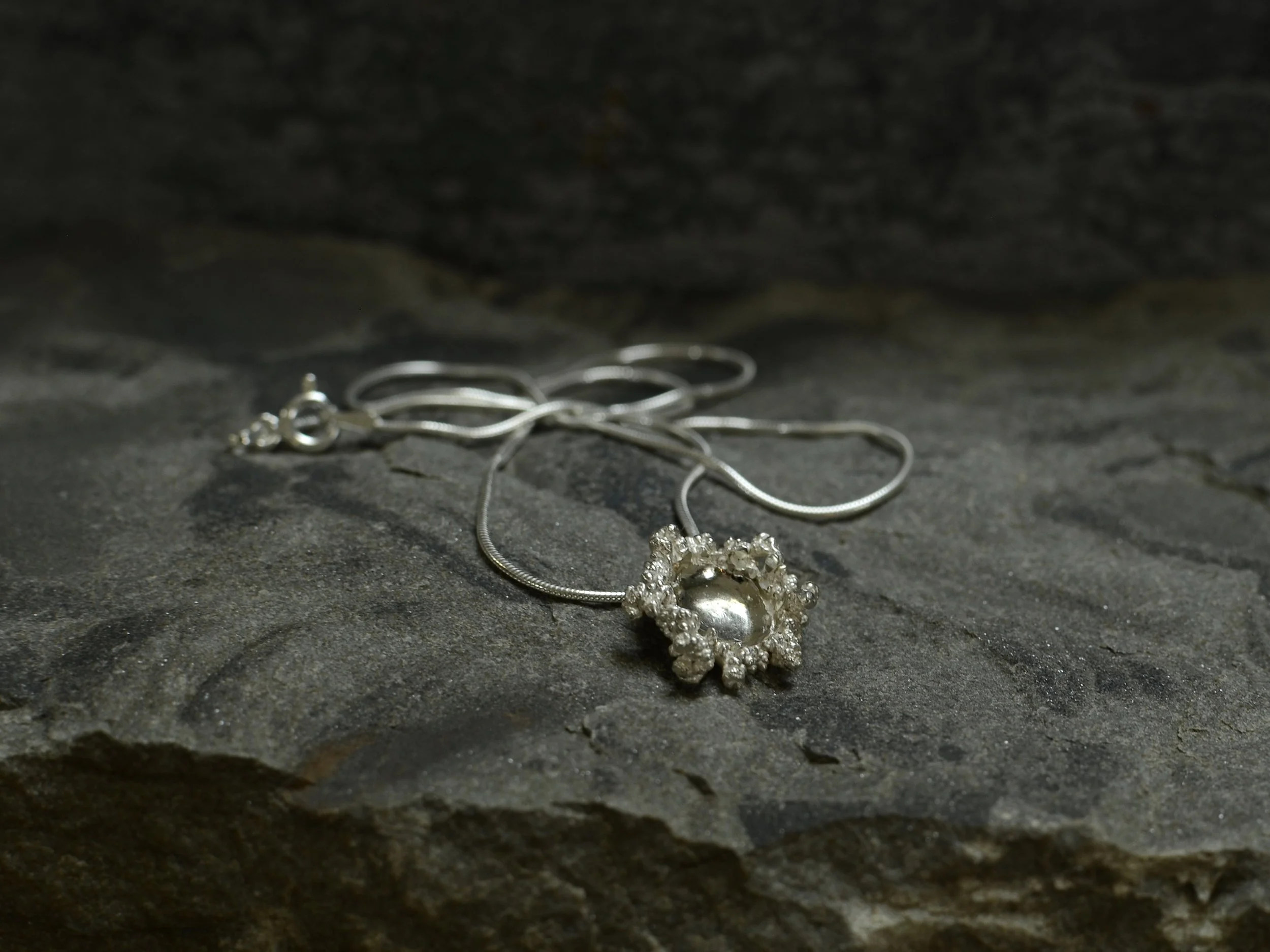 Spore Small Pendant Silver