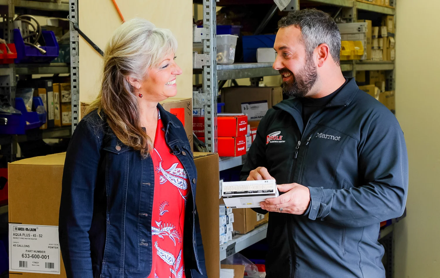 Circle-plumbing-customer-service.jpg
