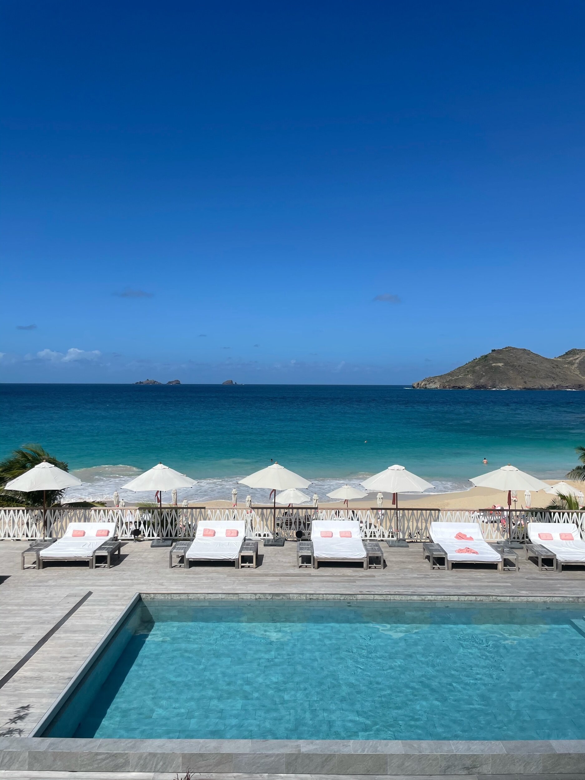 EB REPORTS BACK ON HER TRIP TO ST. BARTH'S — MAPPS