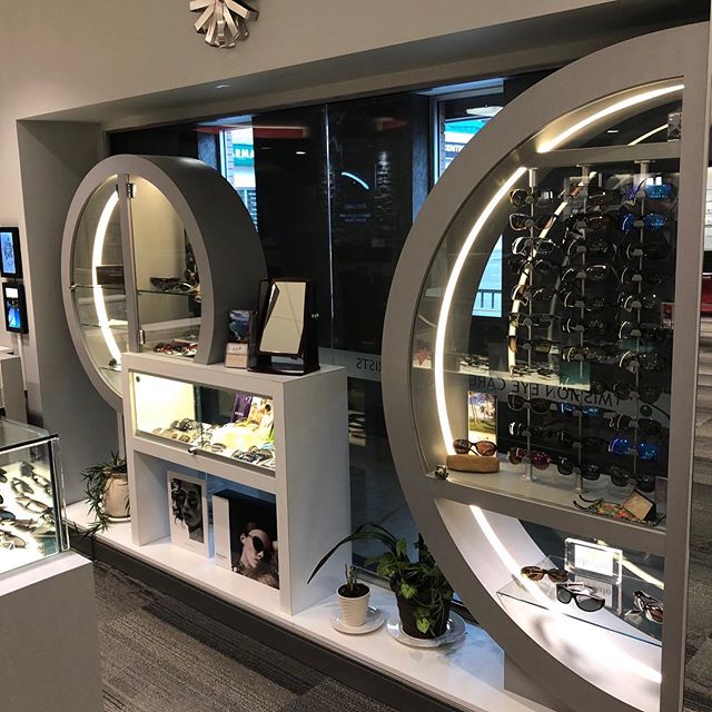 Mission Eye Care, Calgary, AB. A complete renovation and expansion of an optometry clinic.  #optometry #medical clinic #clinicdesign #interiordesign #renovations #clinicconstruction #spaceplanning #spaceplanner #eyewear