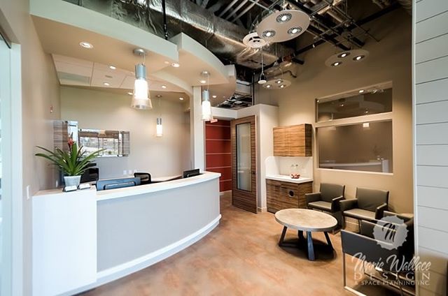Contemporary reception with an industrial flavour. #interiordesigner #reception #dental #customdesign #designer #design #interiordesign #yyc #yycdesign #industrialdesign #contemporary