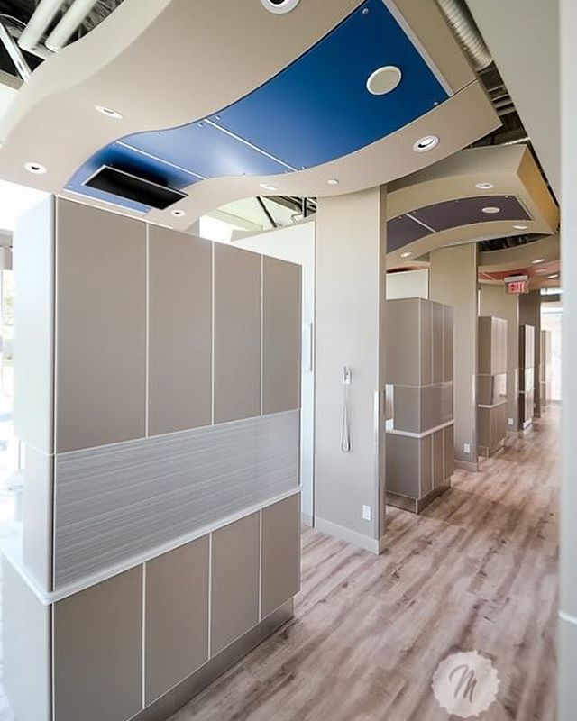 Operatory ceiling 'waves' reaching into corridor. #spaceplanning #interiordesigner #interiordesign #designer #dentaldesign #dental #yyc #yycdesign #customdesign #spaceplanner #operatory #office