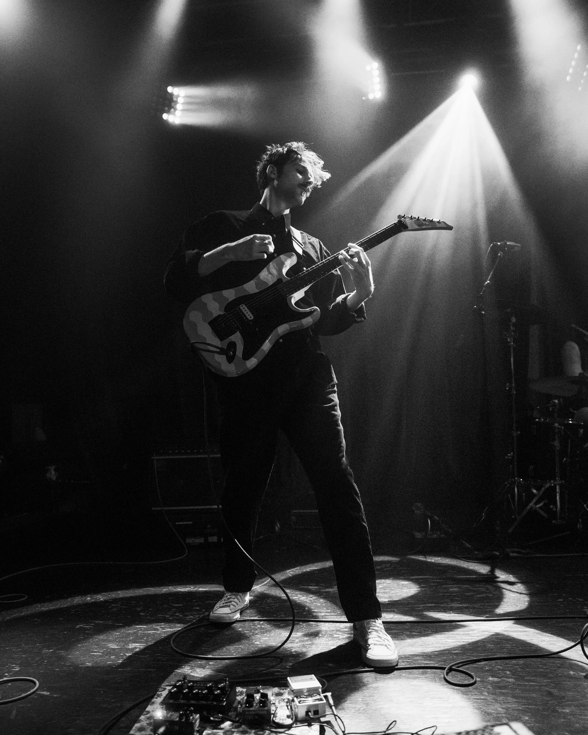 Linda from Work - Neumos - eric tra-1.jpg