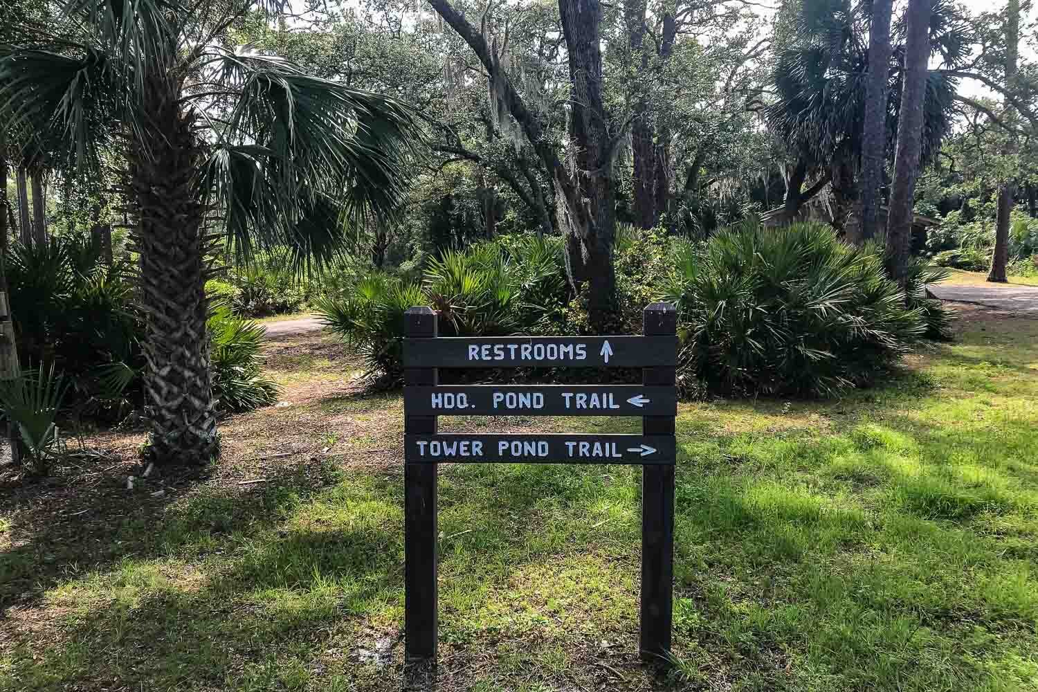 Signs to Interpretaive Trails
