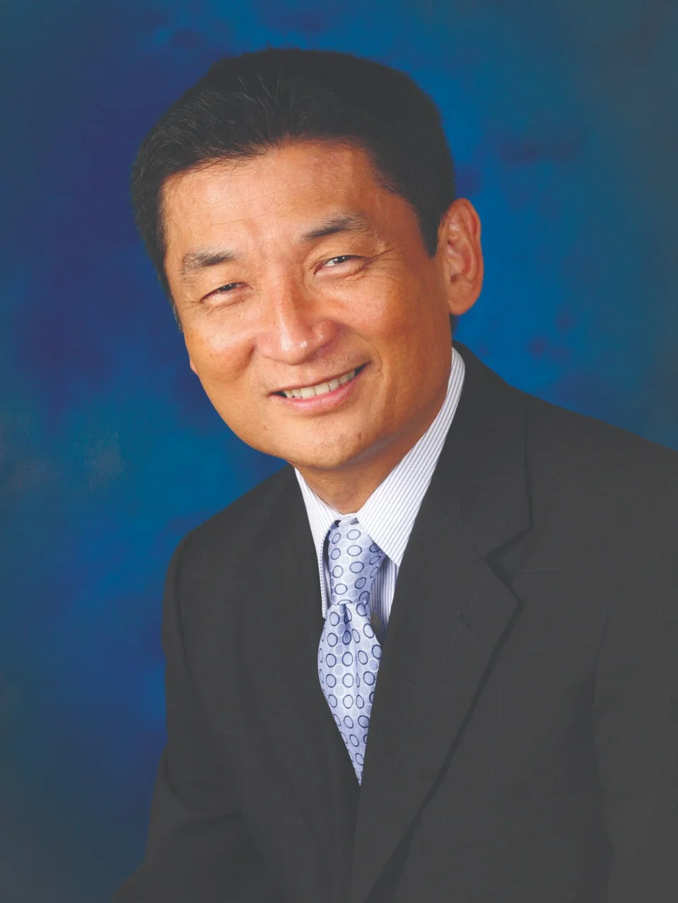 Bill-Imada-headshot.jpg