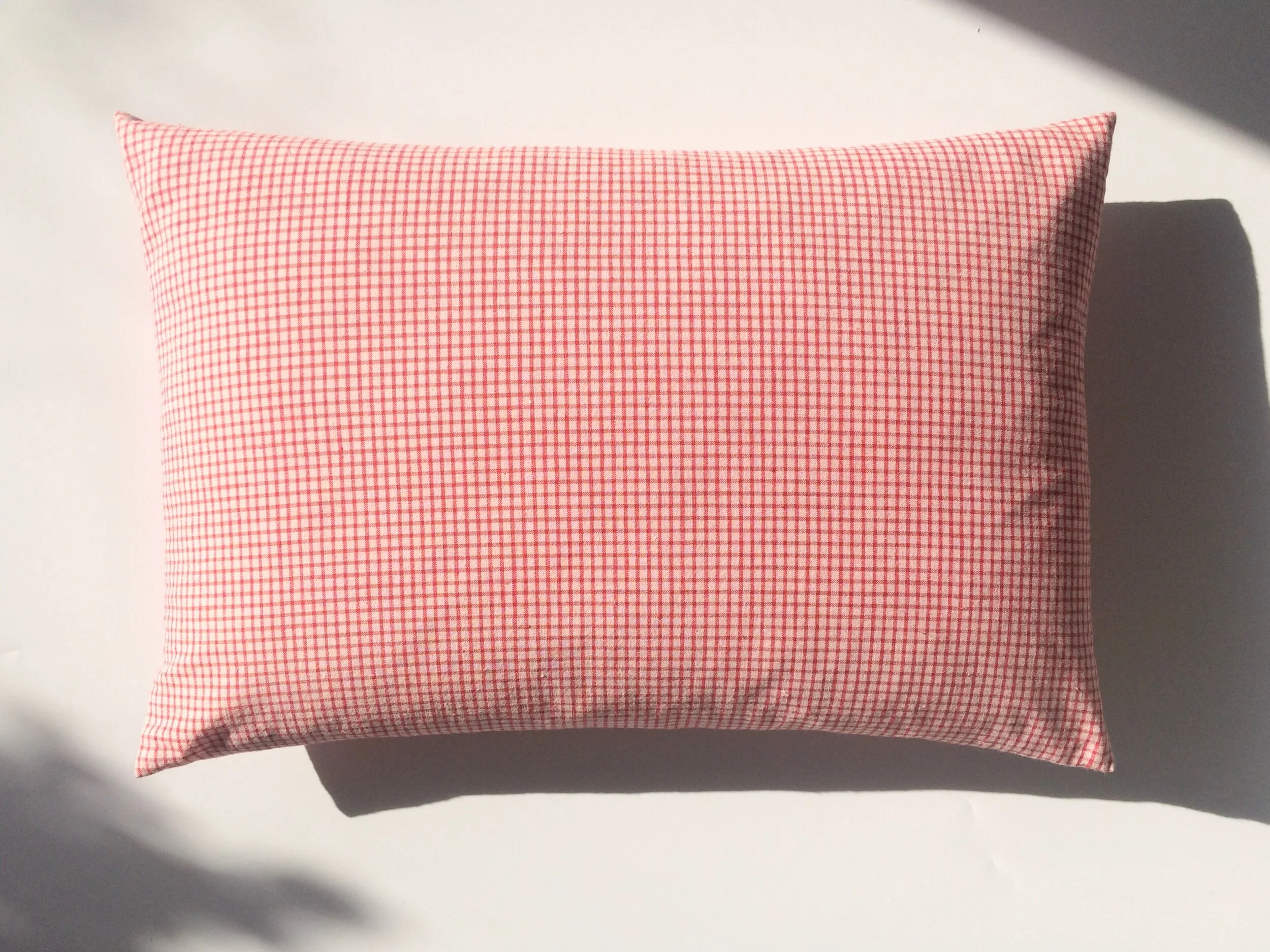 Karo Rot auf Rosa Antik
