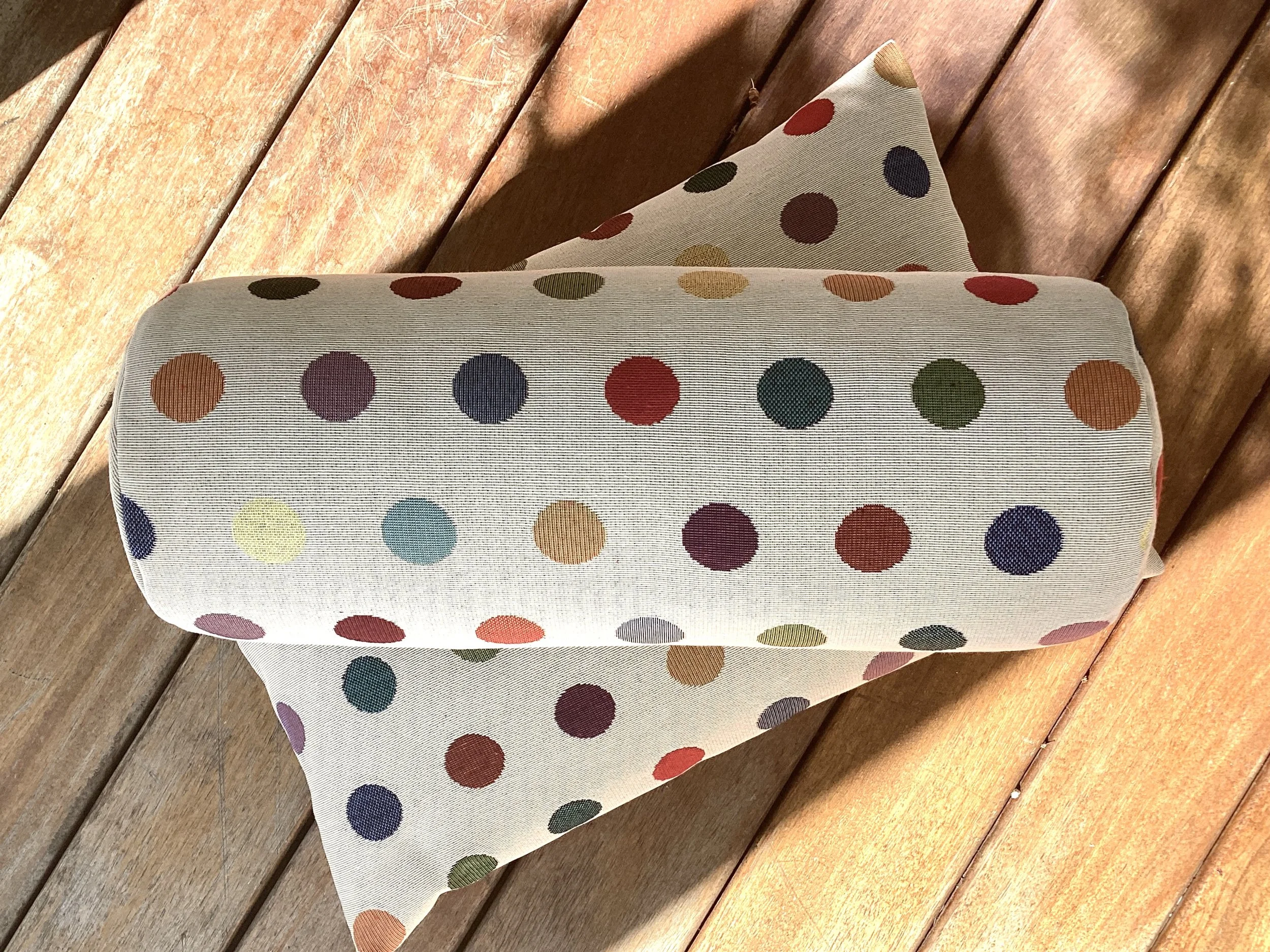 Nackenrolle Gobelin „Dots“