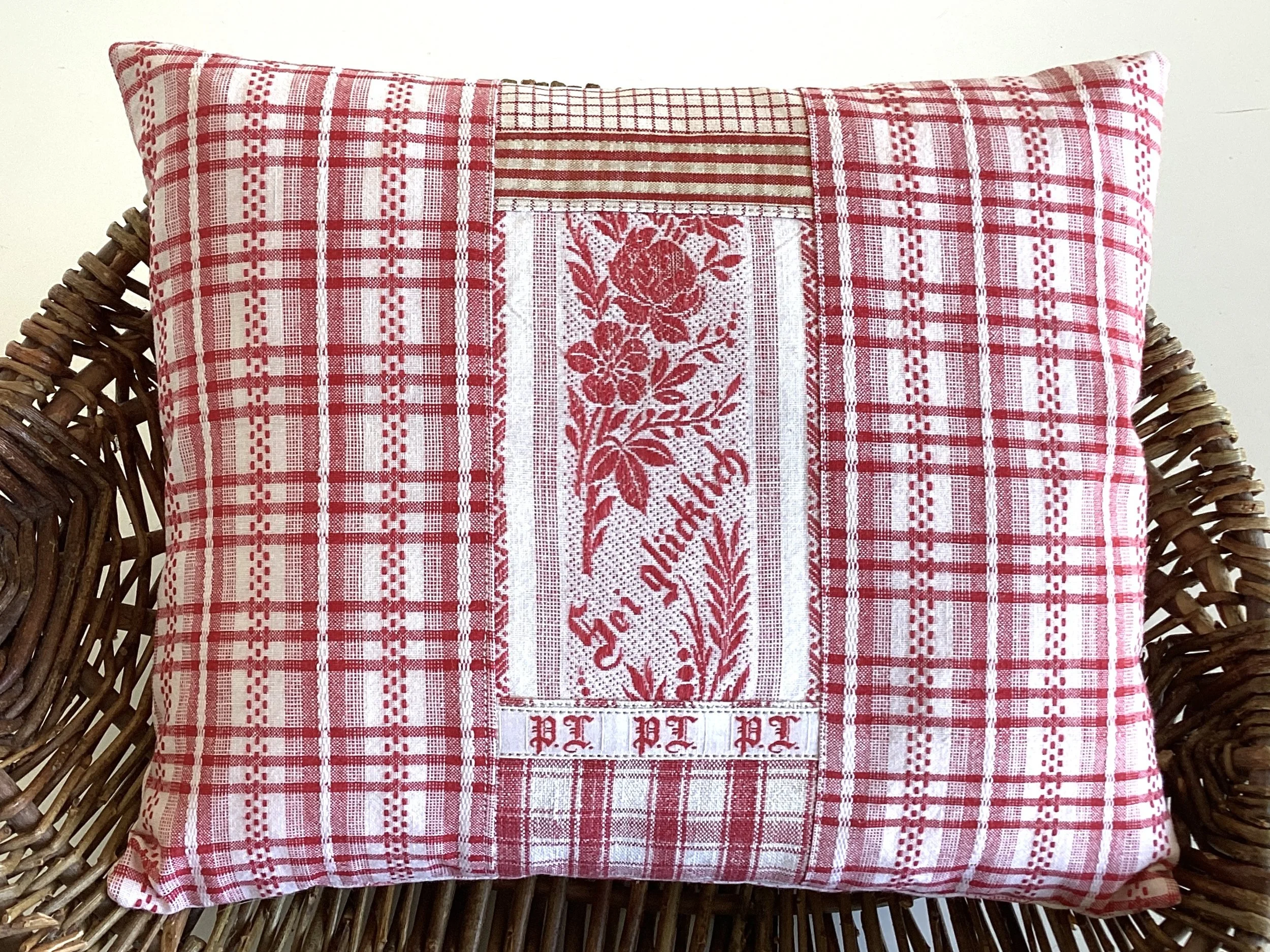 "Sei Glücklich" Patchwork