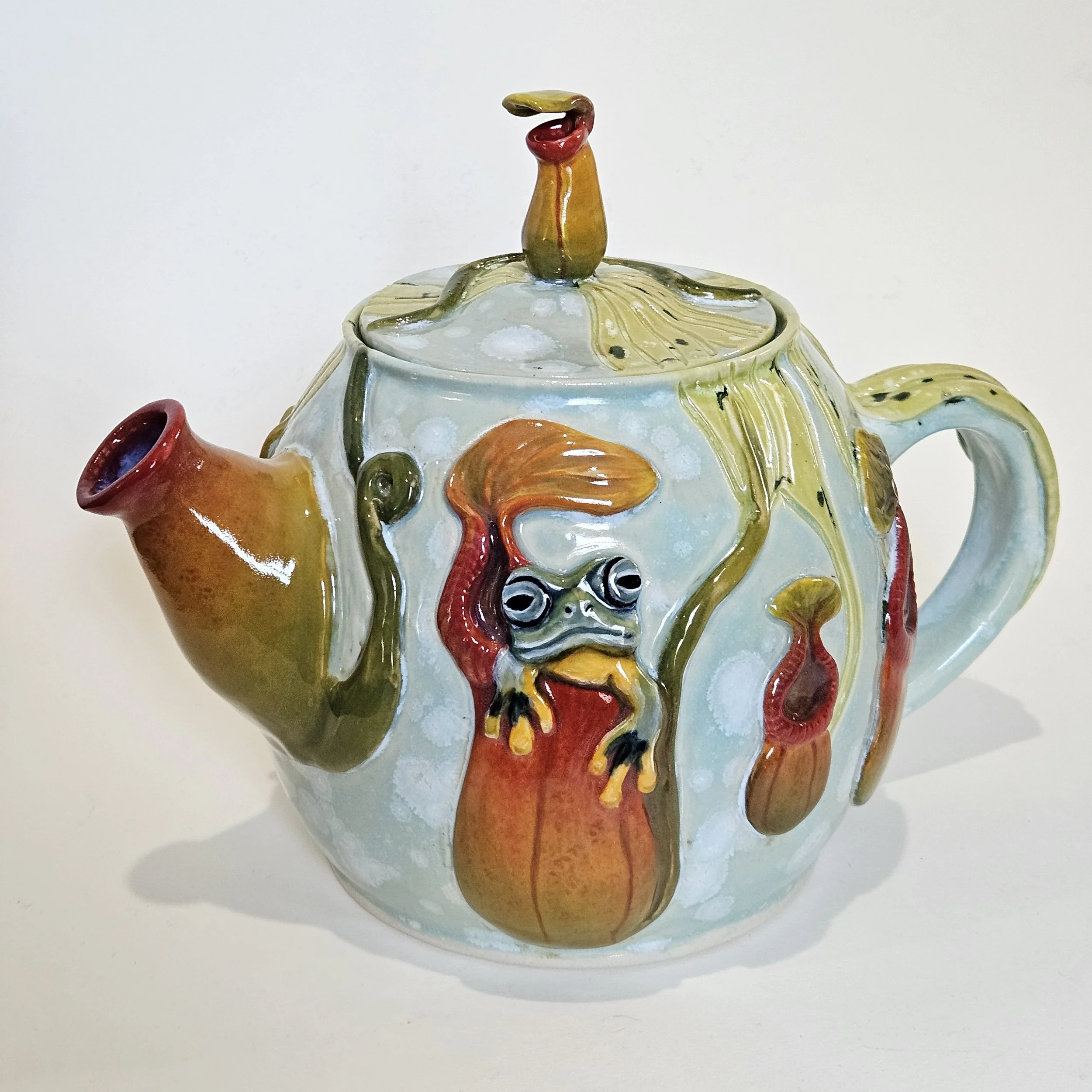 Pitcher Plant Frog teapot