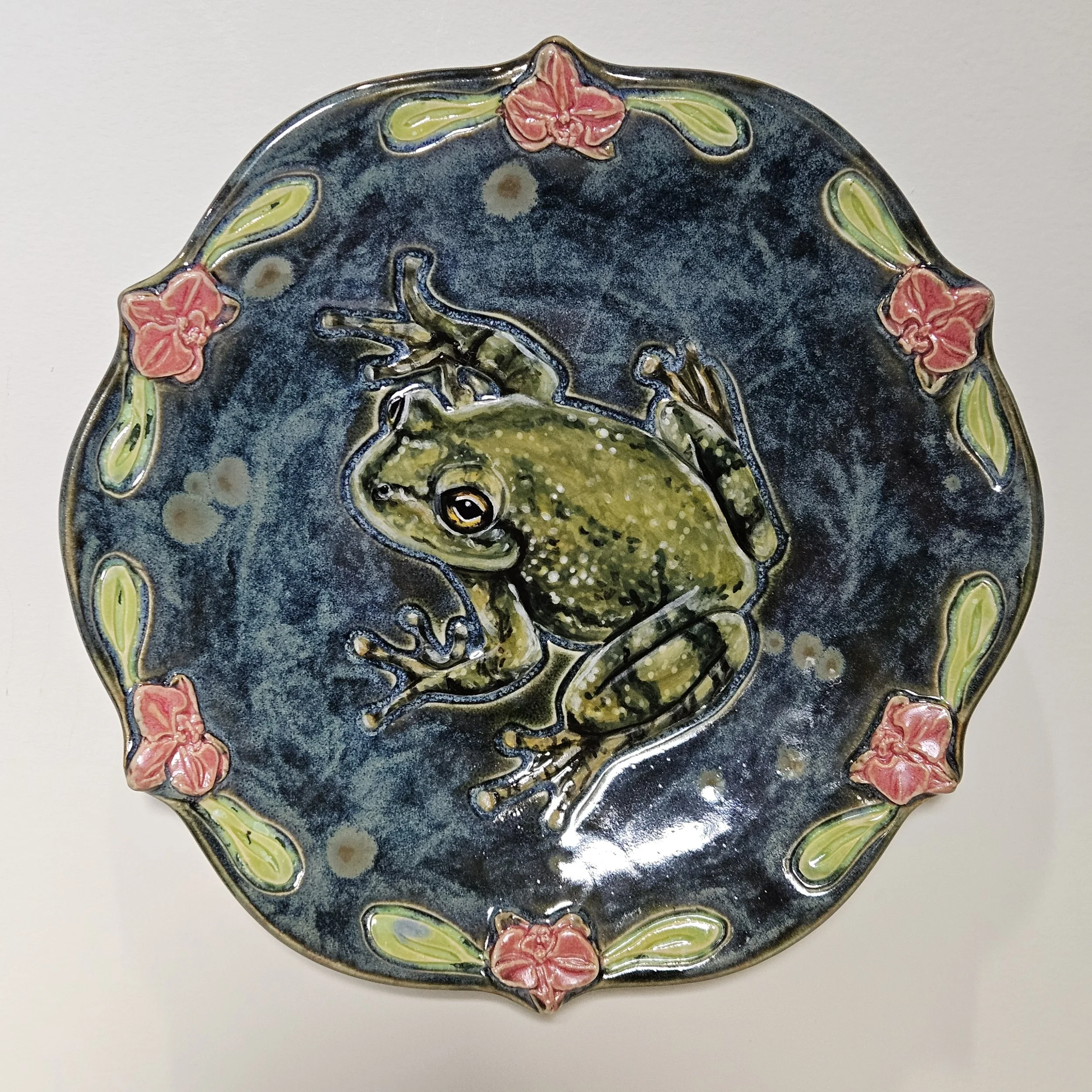 25. Tree Frog plate