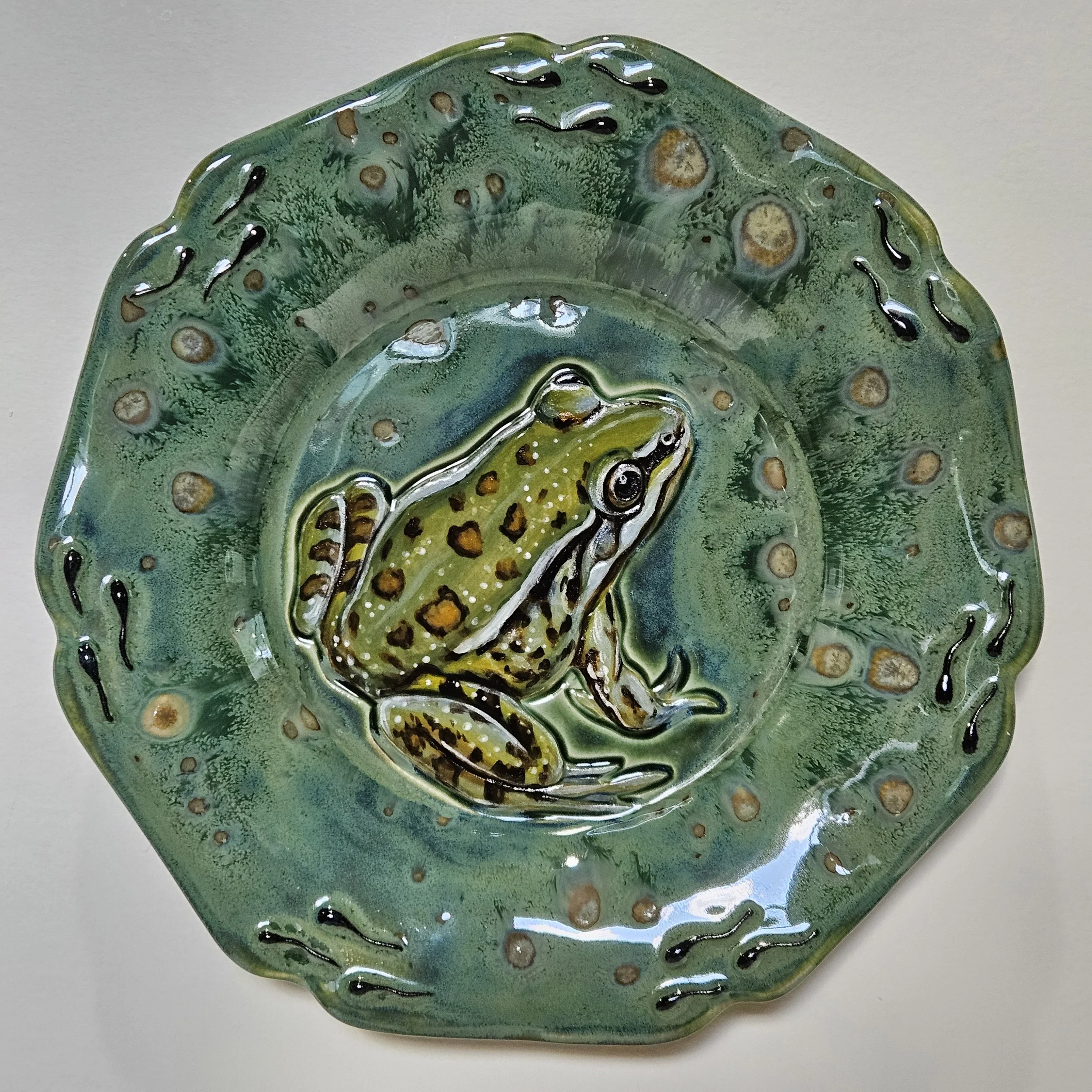 23. Frog plate