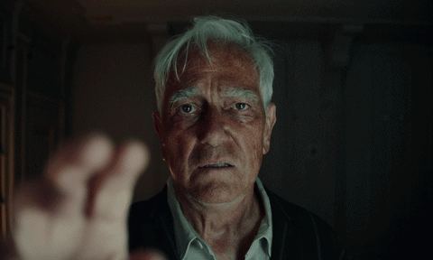 why r u reading this?