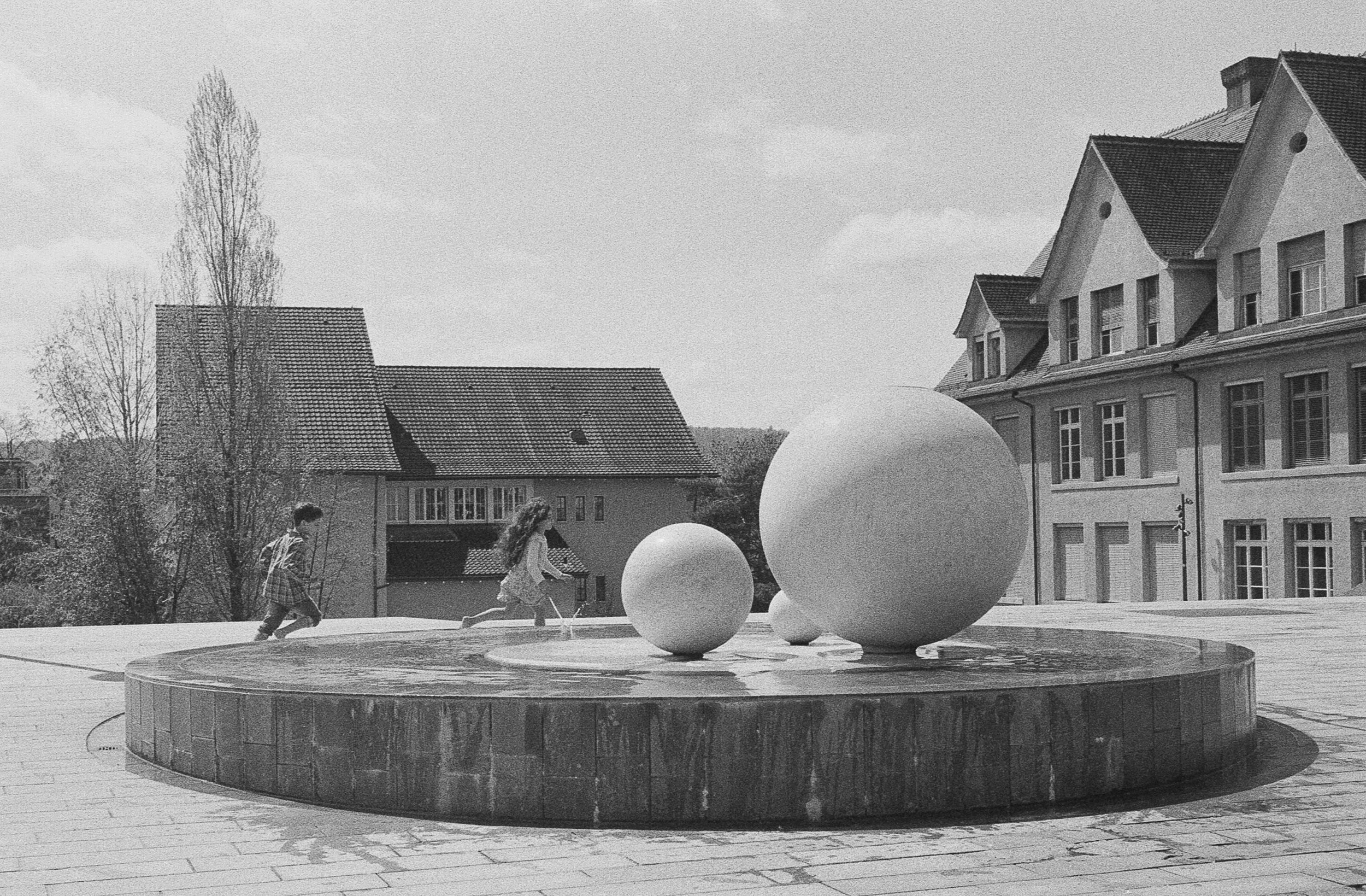 AK - Zurich District 2 Neighbourhood--2.jpg