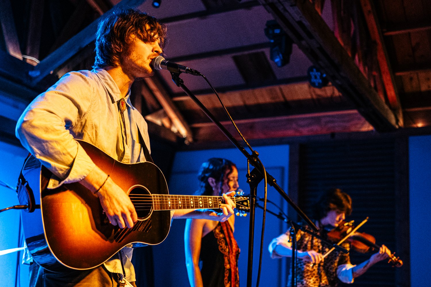 Through the Lens: Idle County + i26connector + Colin Miller at AyurPrana Listening Room