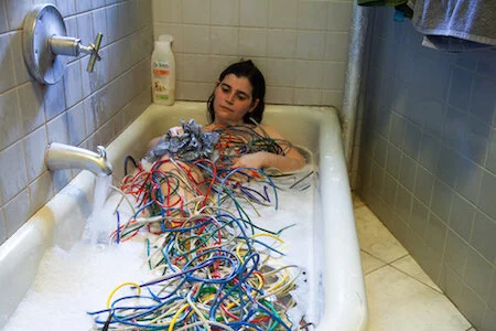 Wire Bath | Faith Holland | 2017