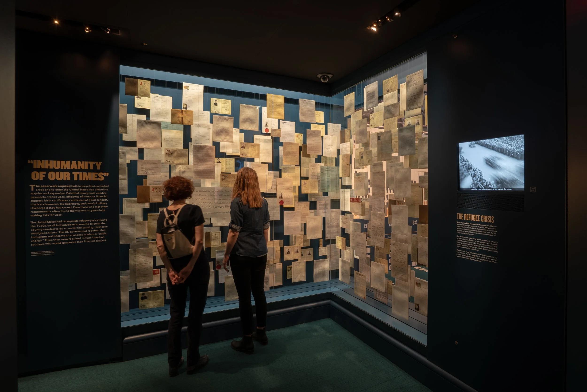 Americans%26Holocaust_1_DavidNorwoodphotography.jpg