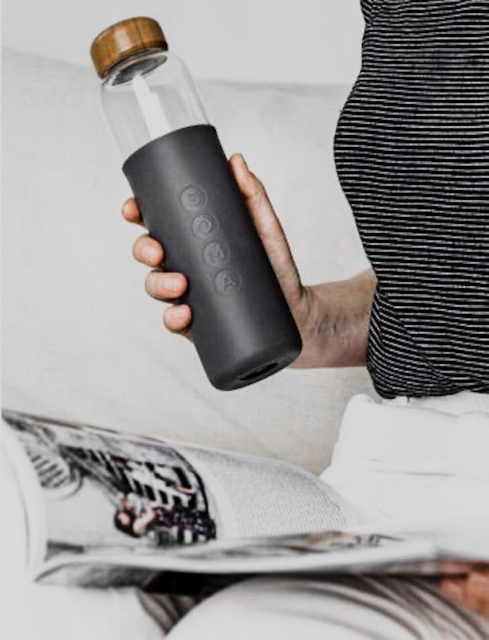 SOMA GLASS WATER BOTTLE — ATHLEISURE COLLECTIVE
