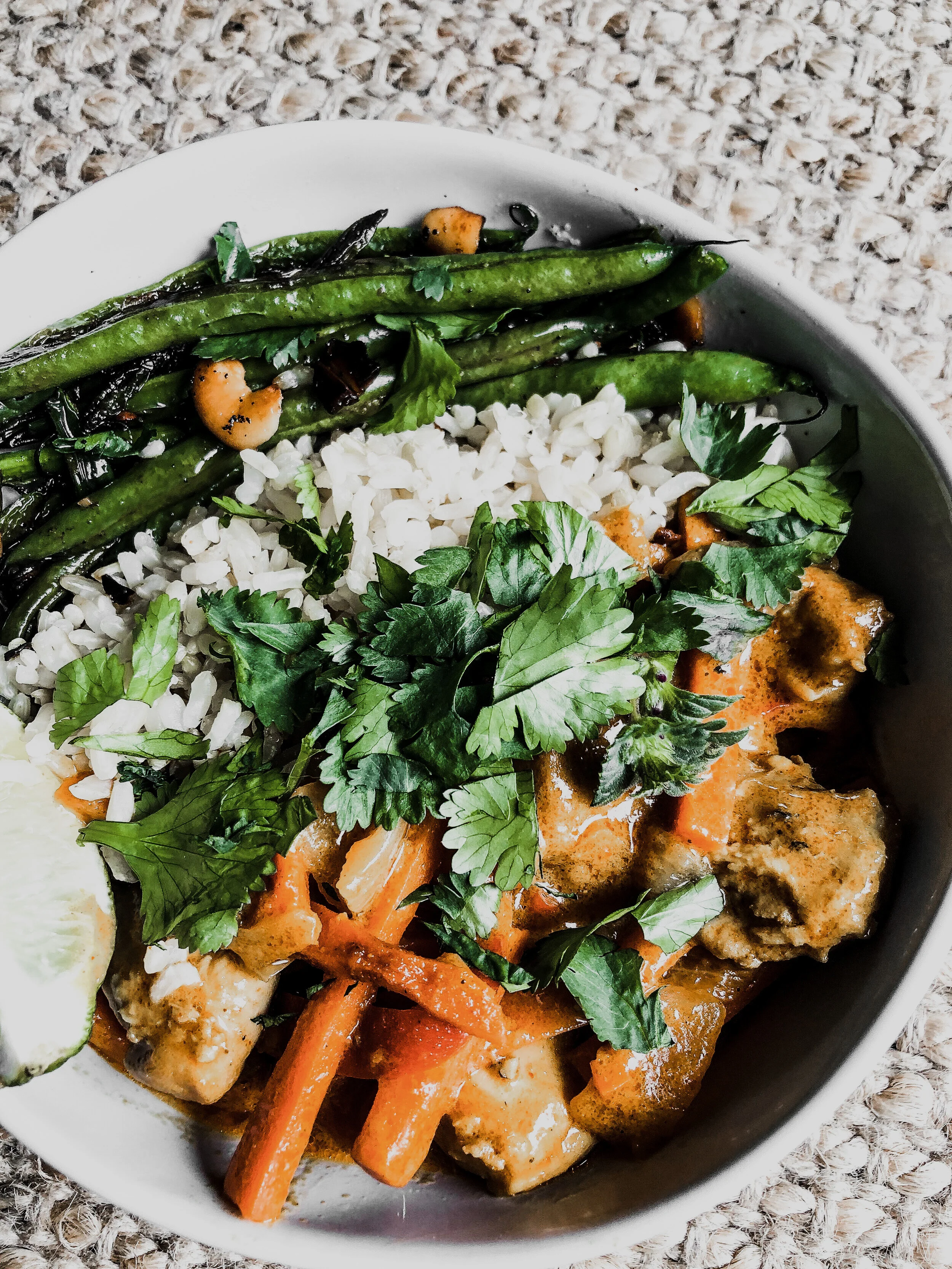 Chicken Coconut Curry &amp; Spicy Green Beans (DF)