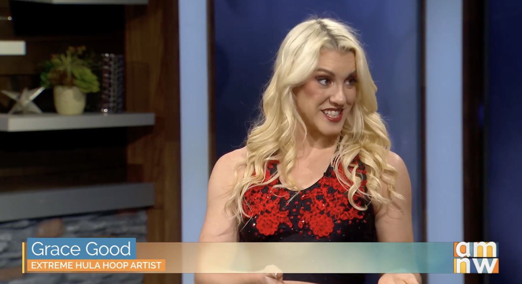 Portland AM Northwest Interview- Grace talked about her career as a professional circus performer and perform some of her signature hula hoop skills live on television. 