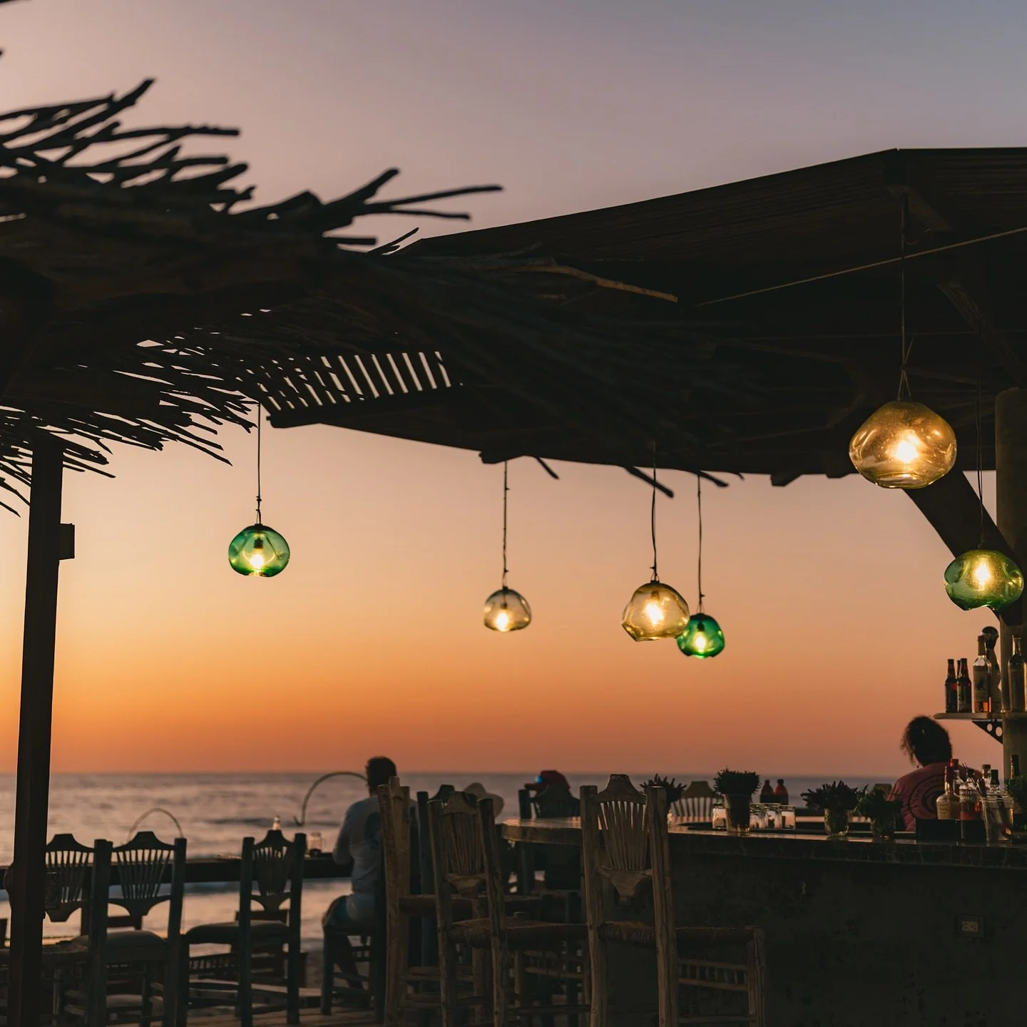 Come for the sunset, stay for the mezcal🌞🌊✨
.
.
#thegreenroom #todossantos #bajacalifornia #villasantacruz #todossantosrestaurants