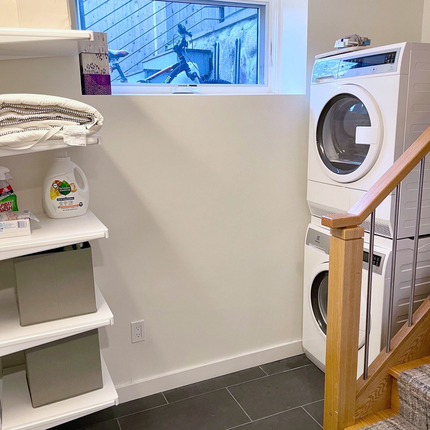 POV: You're renting an apartment that is lacking in storage space. What can you do, except get plastic shelving? 📣You can get Elfa!📣 
It secures to the wall through a few small holes on the top track. When it's time to move, you only have to spackl