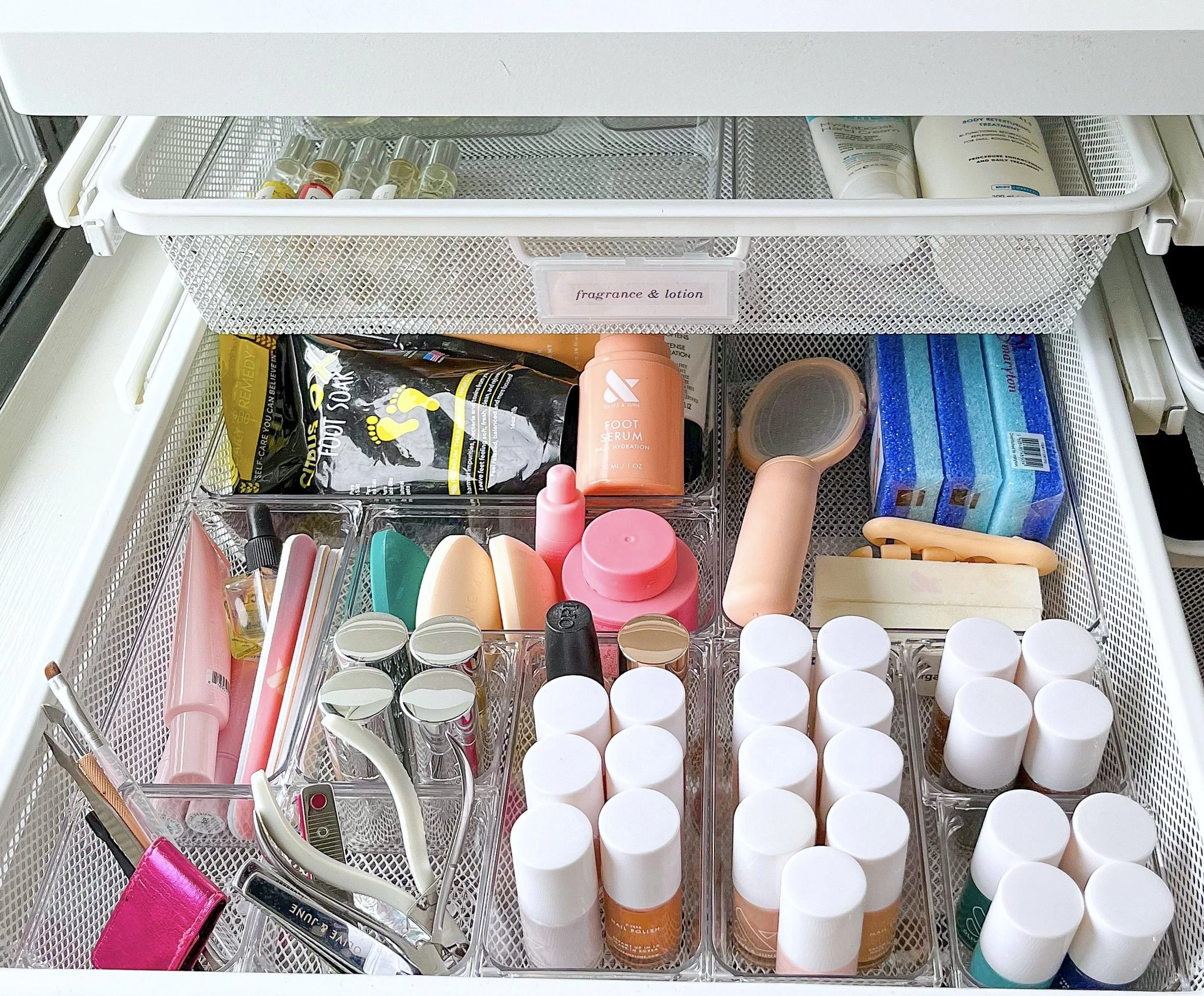 How to Organize Your Vanity