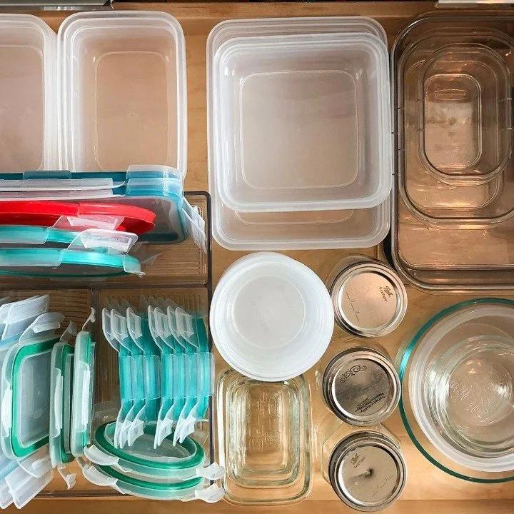 Containers calm and collected. Every lid has a match, every jar has a job, and the chaos of mismatched storage is officially retired. This drawer is ready for leftovers and life!