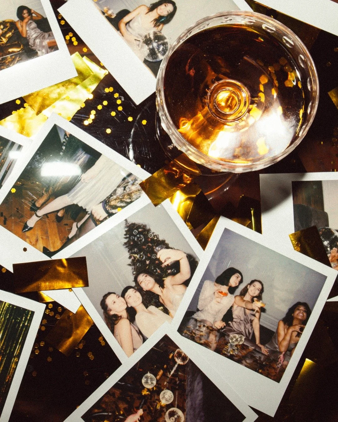 It's the last day to register for our Photo Organizing Course! Give yourself the gift of an organized start to 2026. Our brand new course will walk you through how to organize your physical photos, digital photo library, and even how to scan photos t