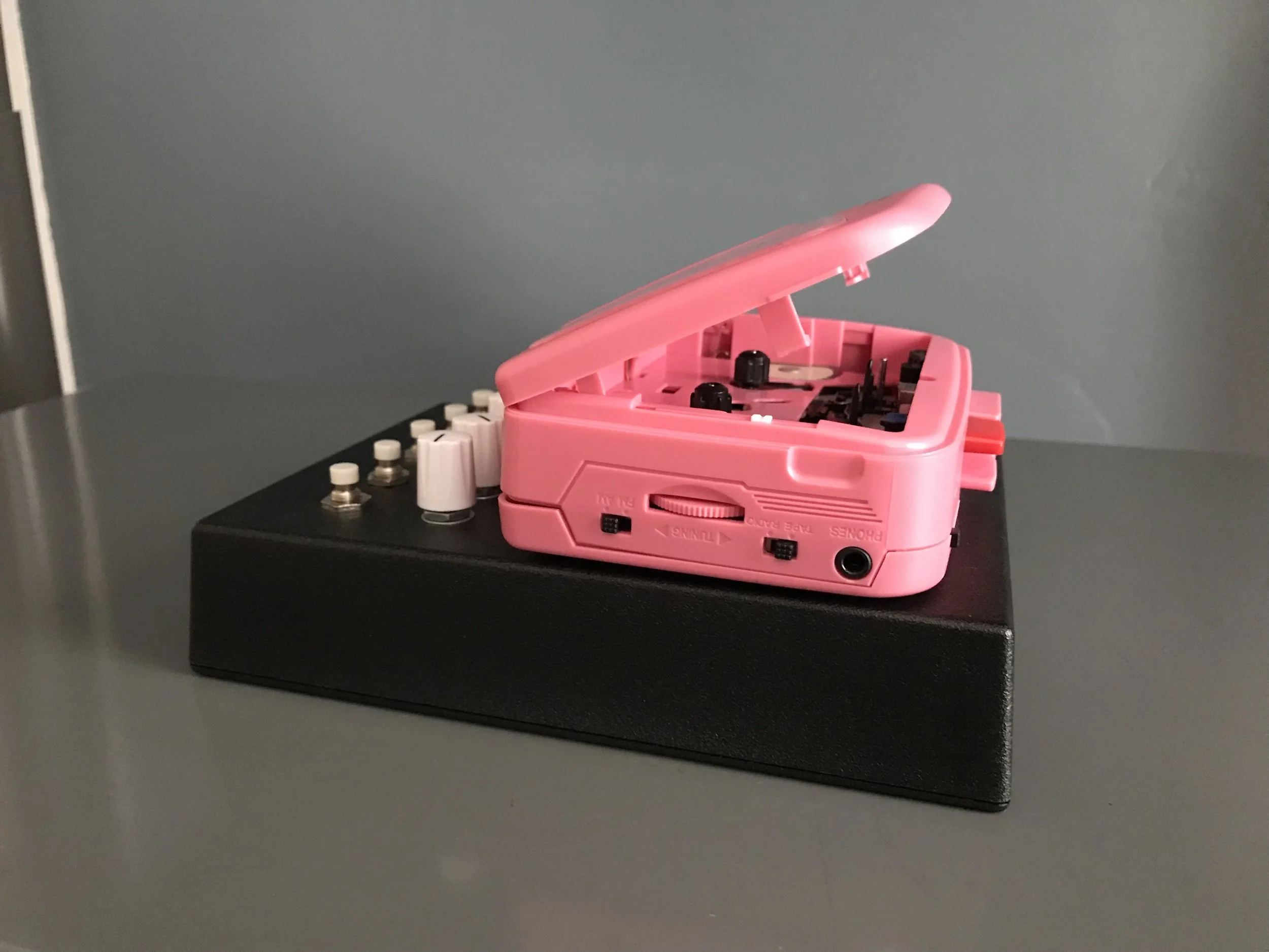 Cassettone Mini - R side open.jpg