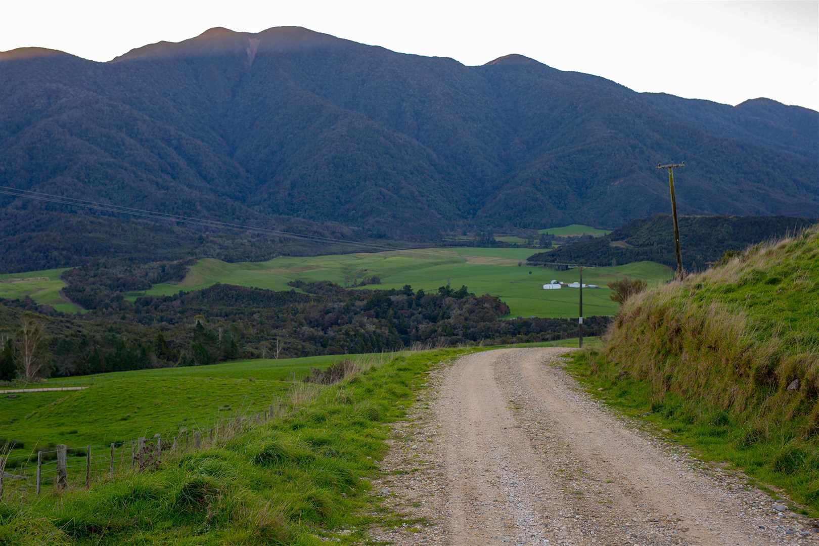 521-NN23752-Tasman-District.jpg