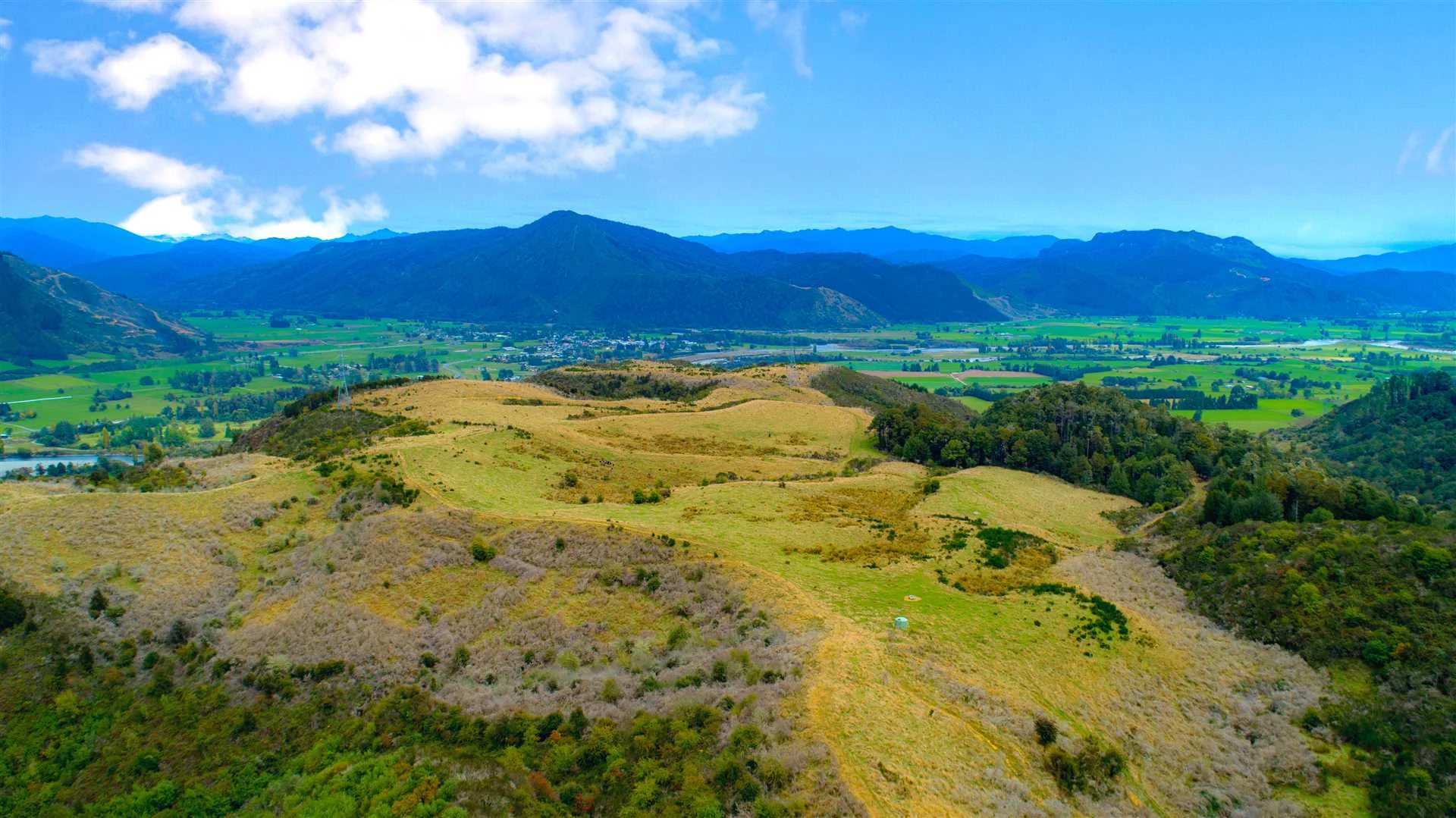 902-NN23599-Tasman-District.jpg
