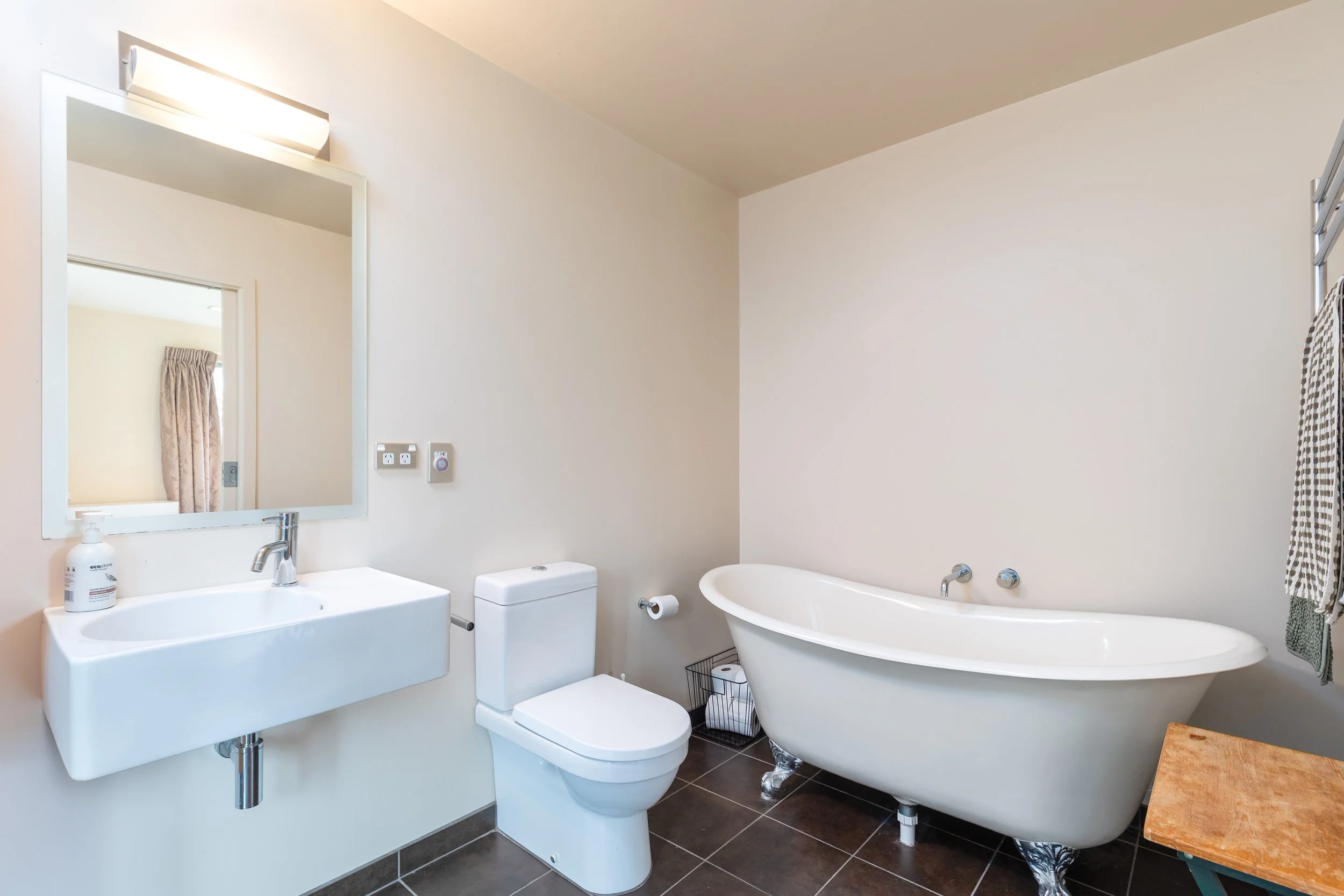 398 Pugh Rd-13.jpg