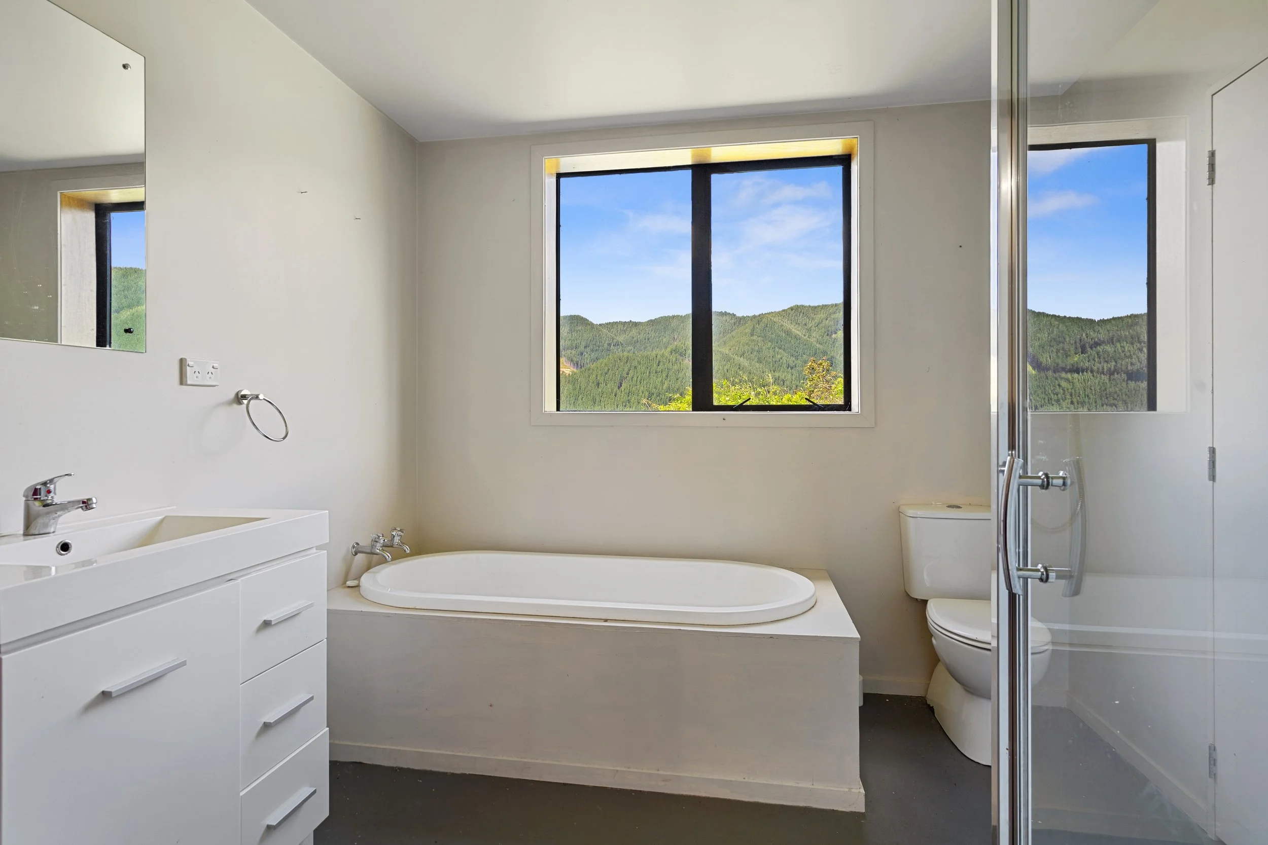 025_Open2view_ID599044-266_Wairoa_Gorge.jpg