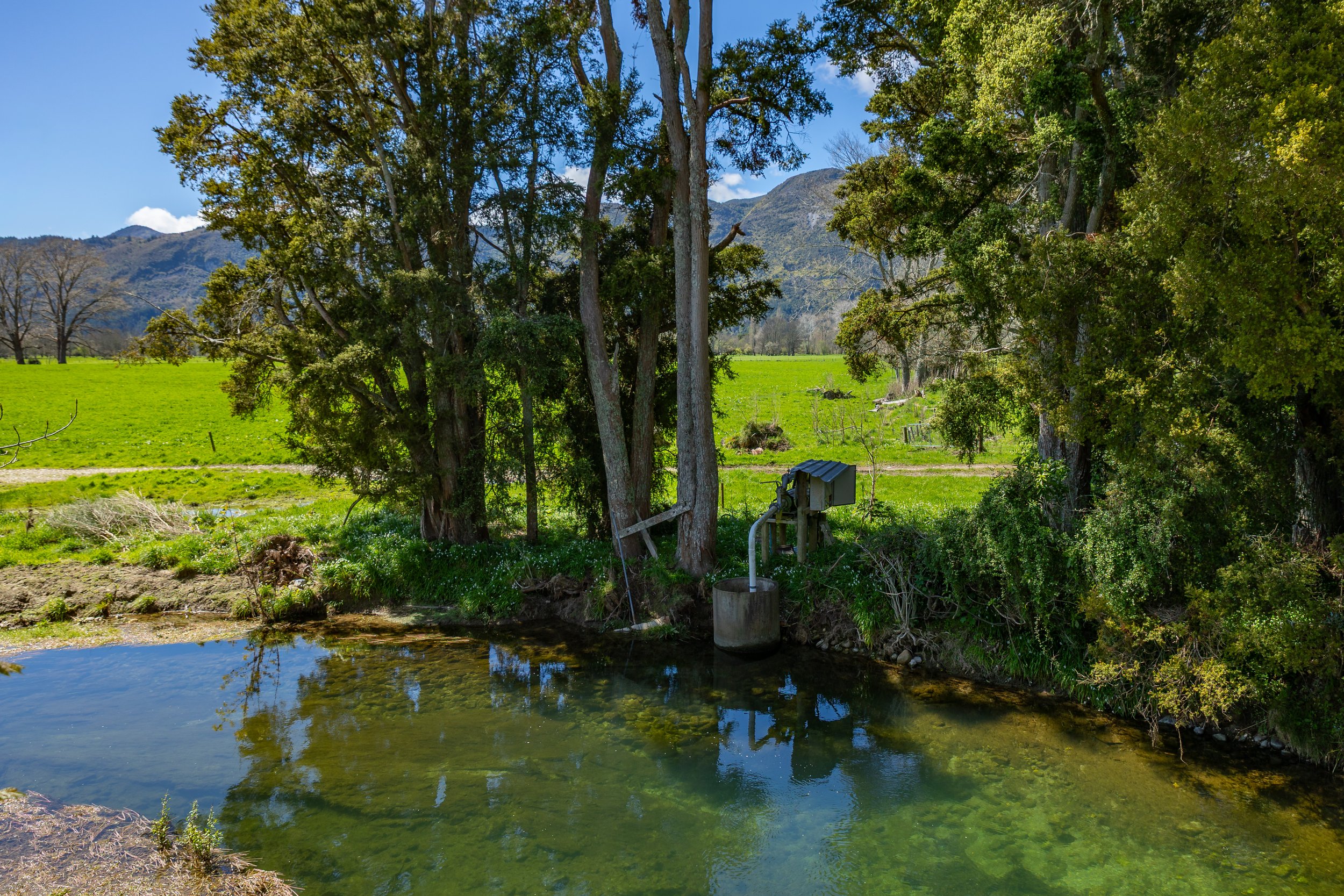 1708 Takaka Valley Hwy (103 of 137).jpg