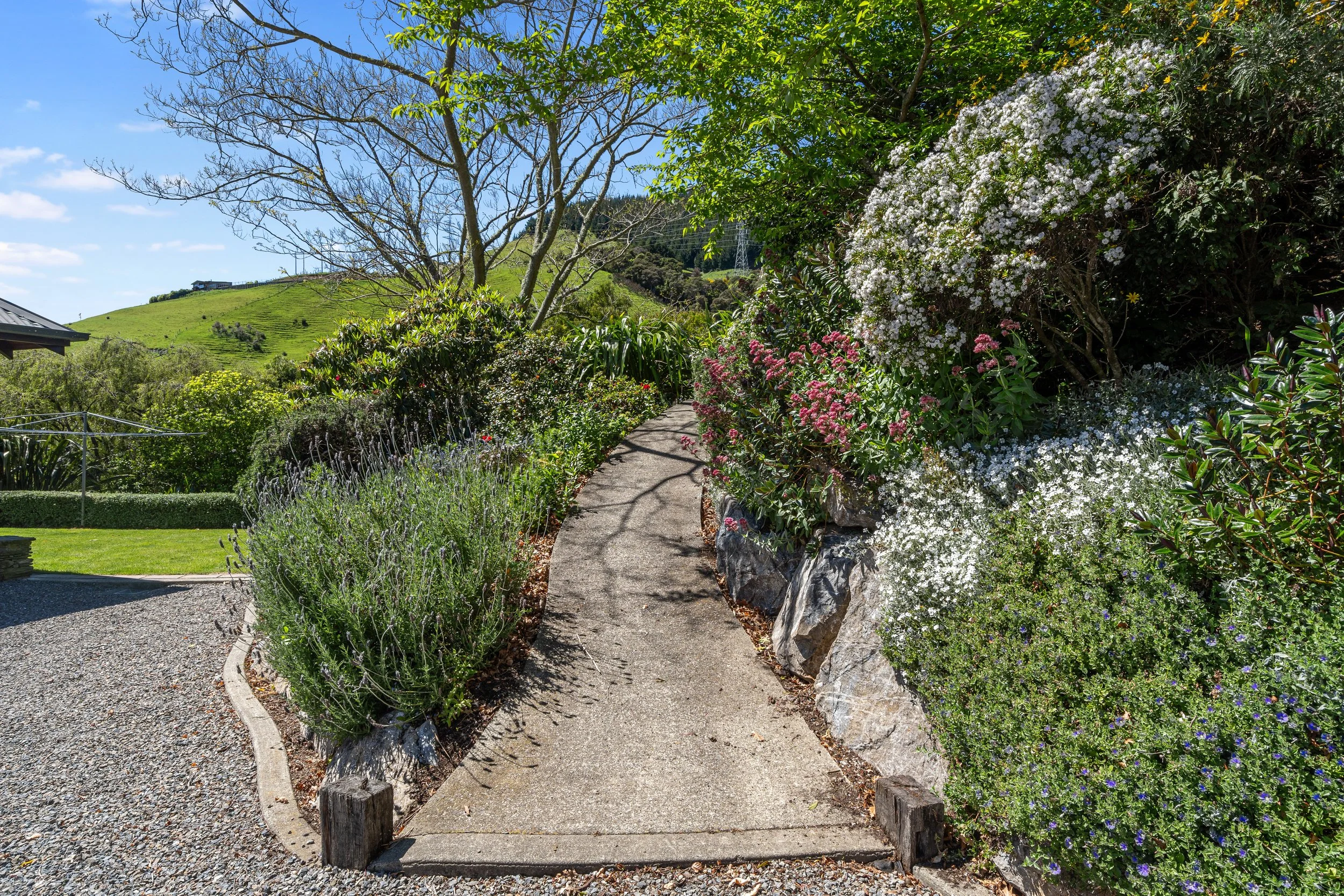 095_Open2view_ID598833-231_Aniseed_Valley_Road.jpg