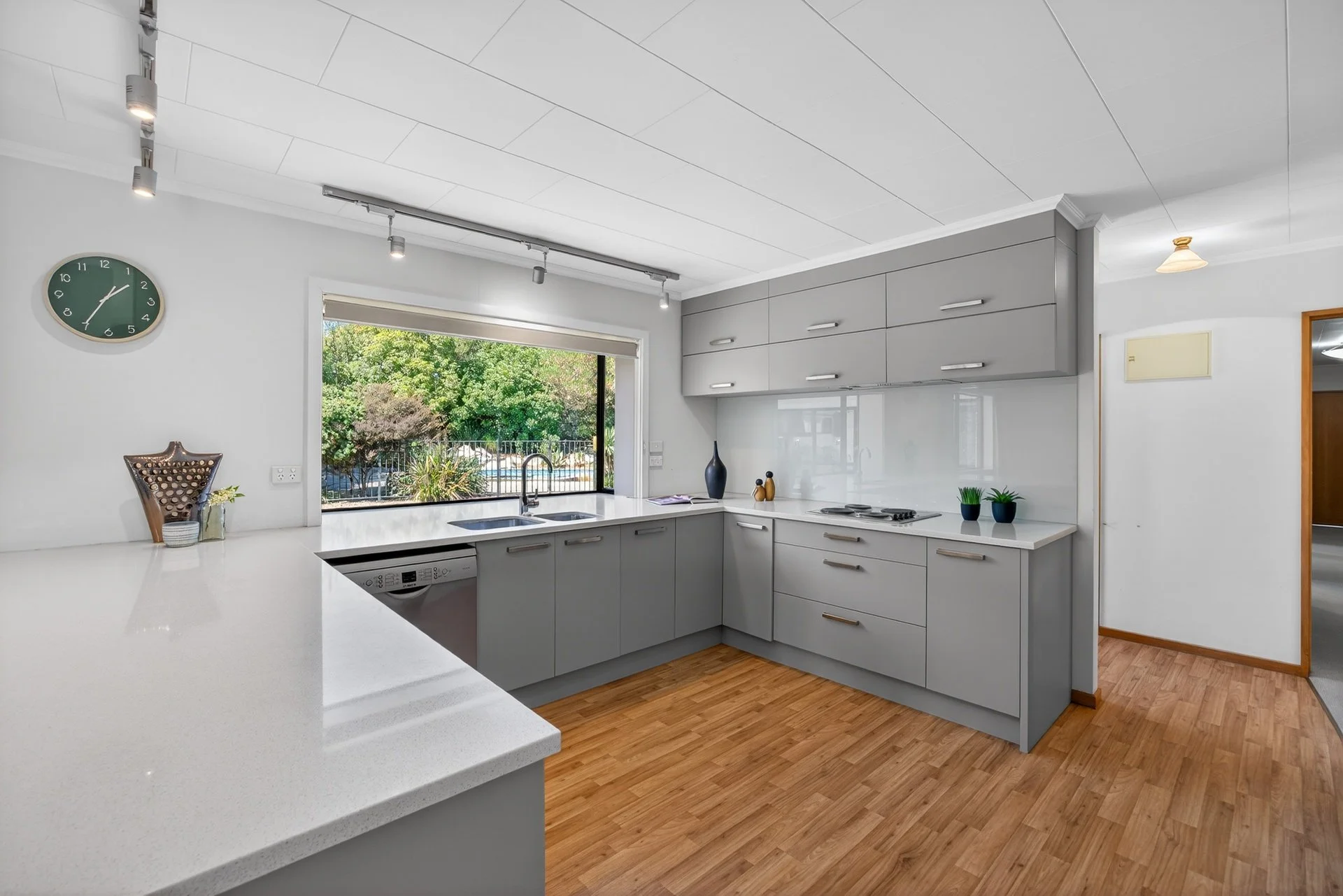 71 Bartlett Rd (7 of 51)_1920px.jpg