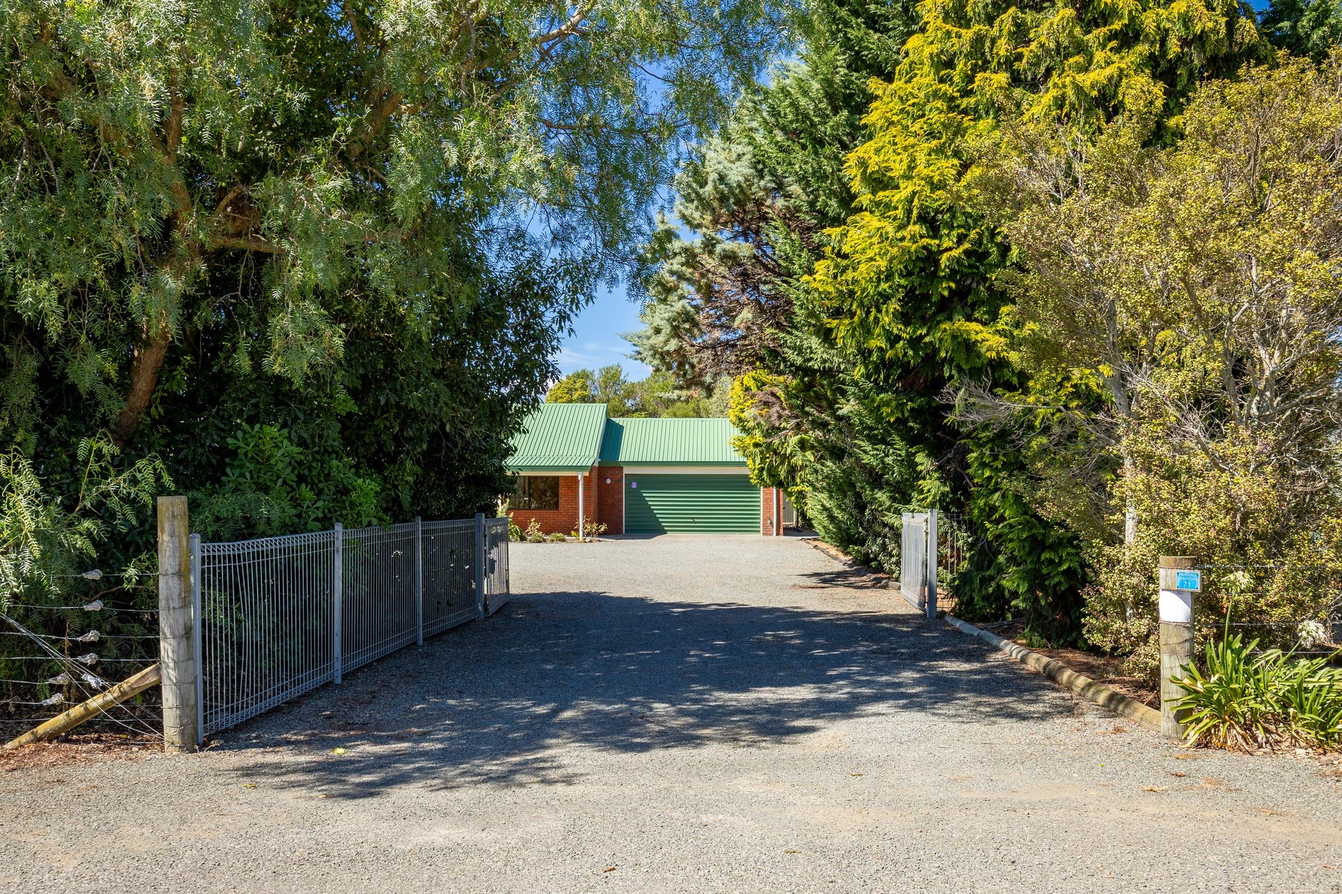 71 Bartlett Rd (32 of 51)_1920px.jpg