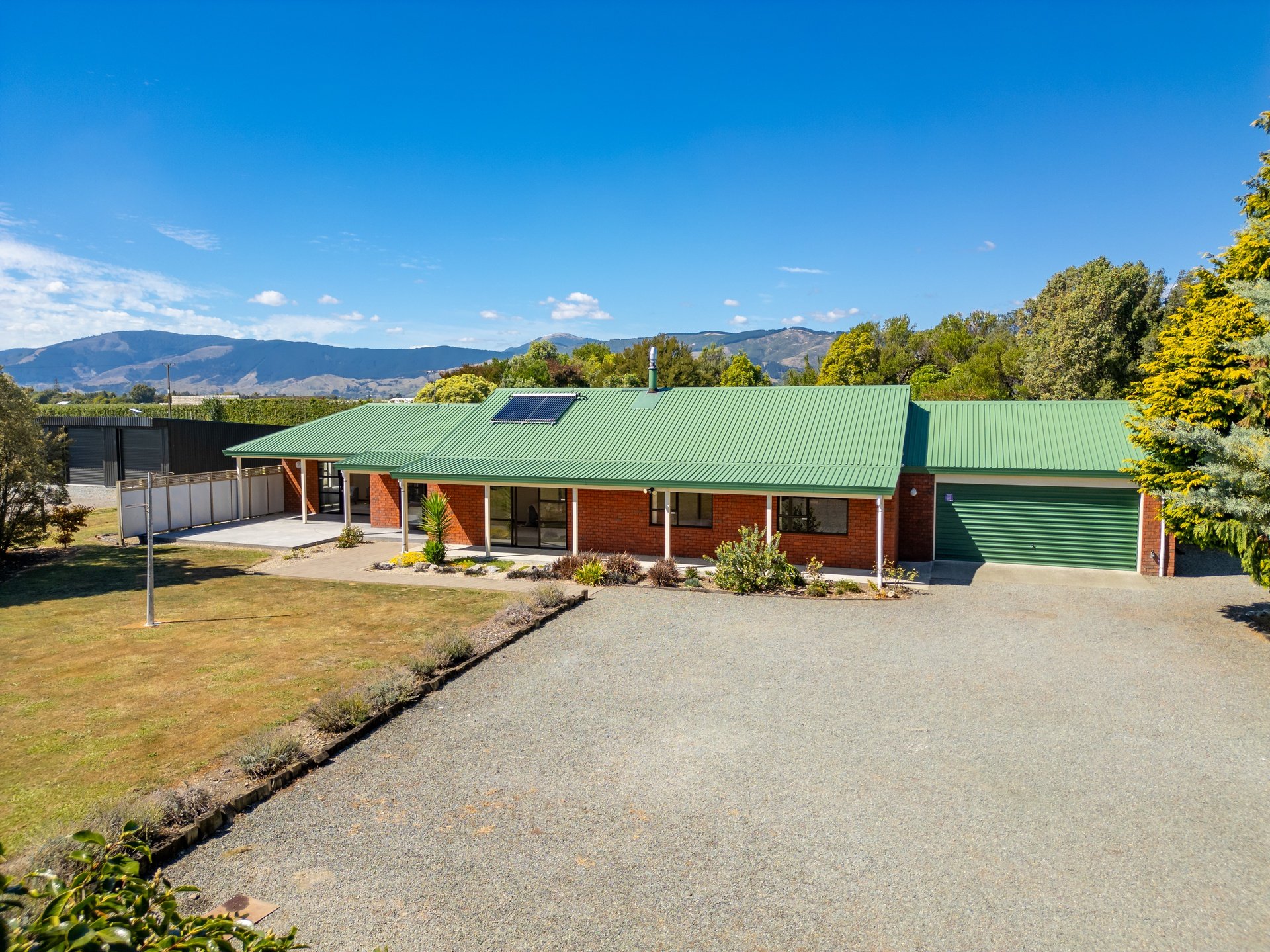 71 Bartlett Rd (45 of 51)_1920px.jpg