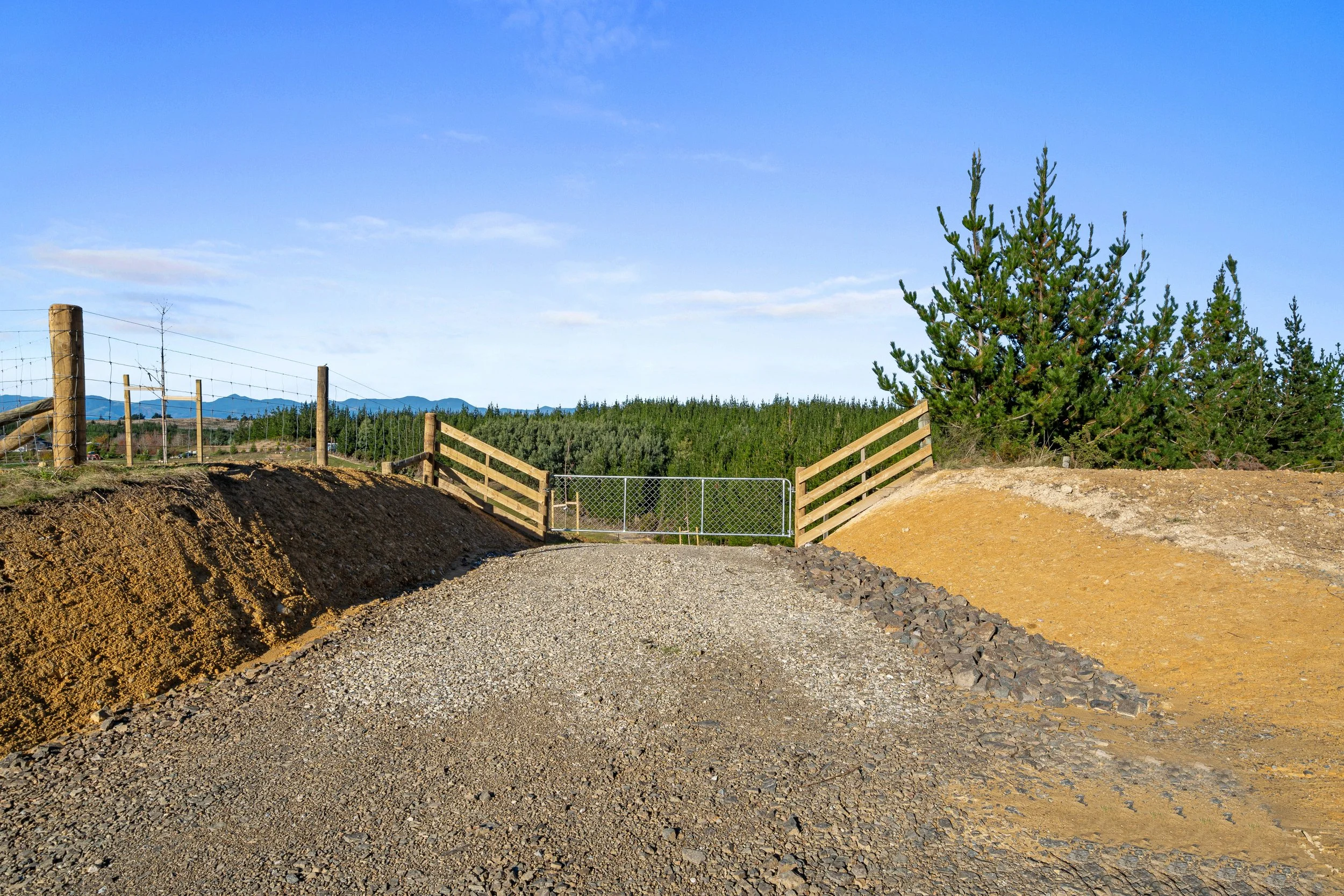 032_Open2view_ID608902-232_Tasman_View_Road.jpg