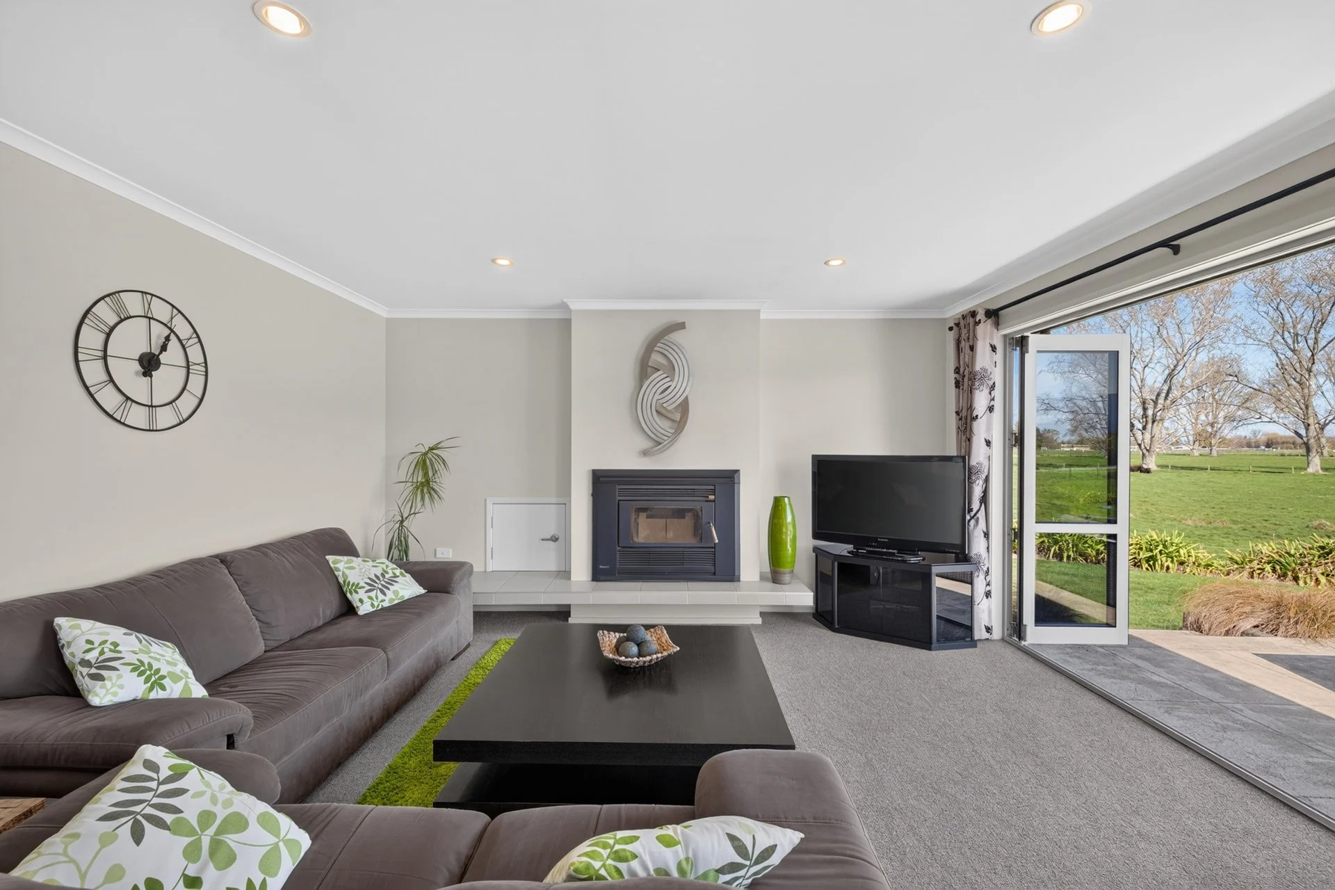 20 Goodall Rd (6 of 65)_1920px.jpg