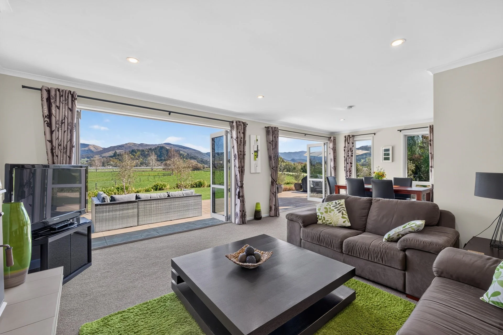 20 Goodall Rd (8 of 65)_1920px.jpg