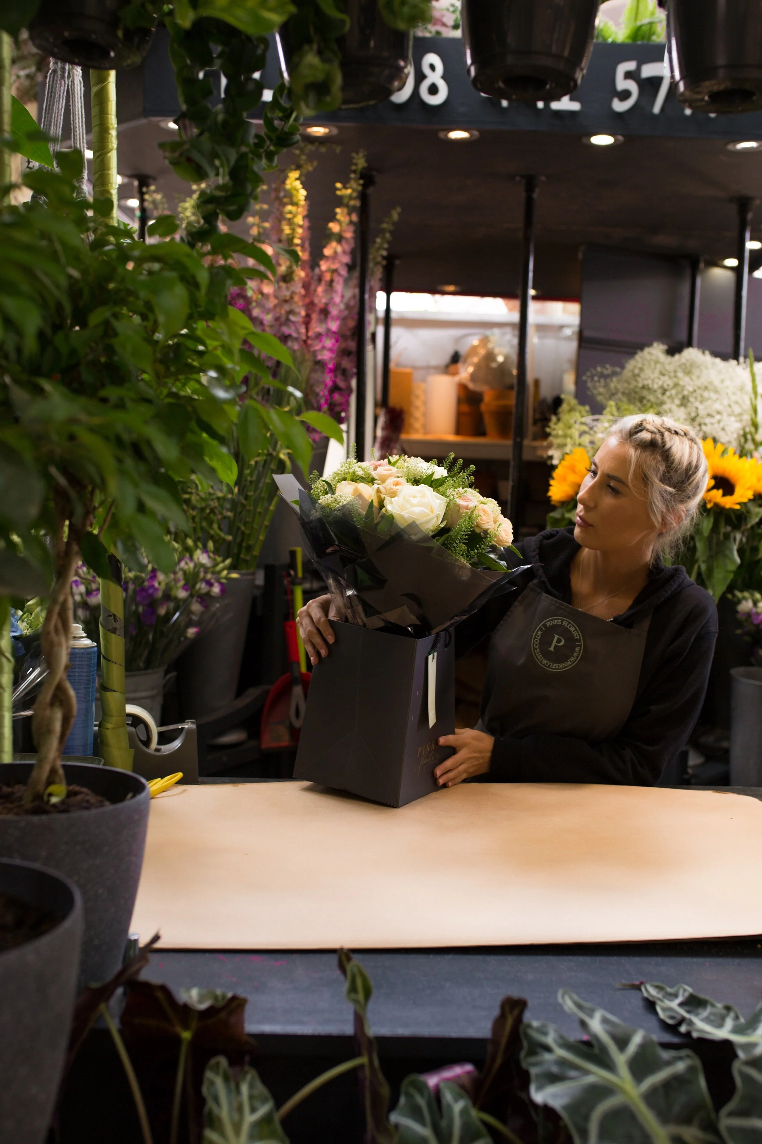 Pinks Florists Same Day Flower Delivery North London