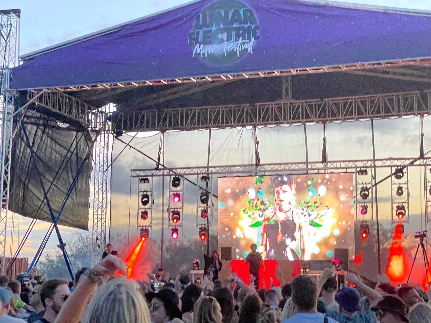 DJ Havana Brown on the EDM Stage