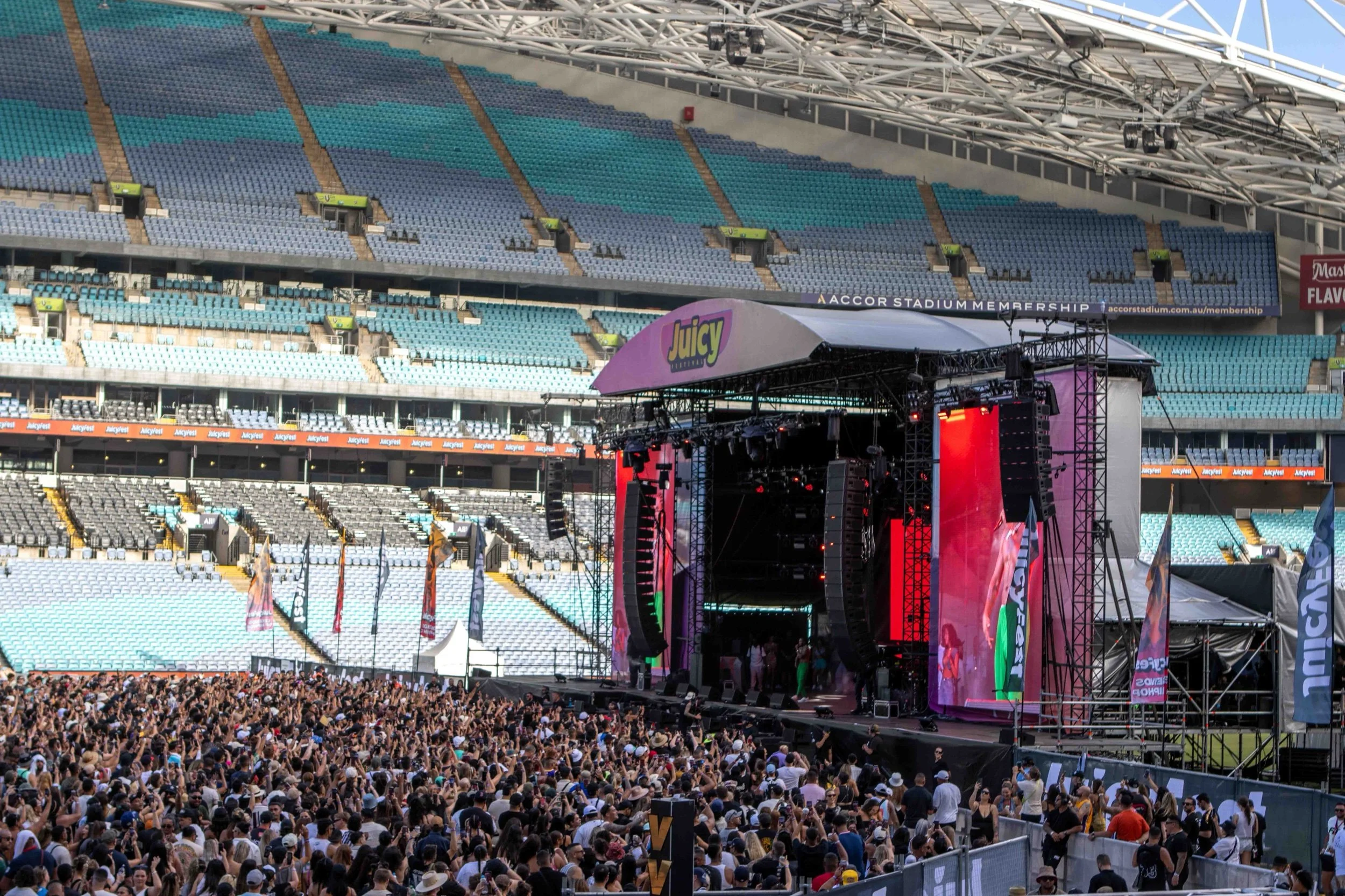 juicy fest 23 90d edited  (97 of 201).jpeg